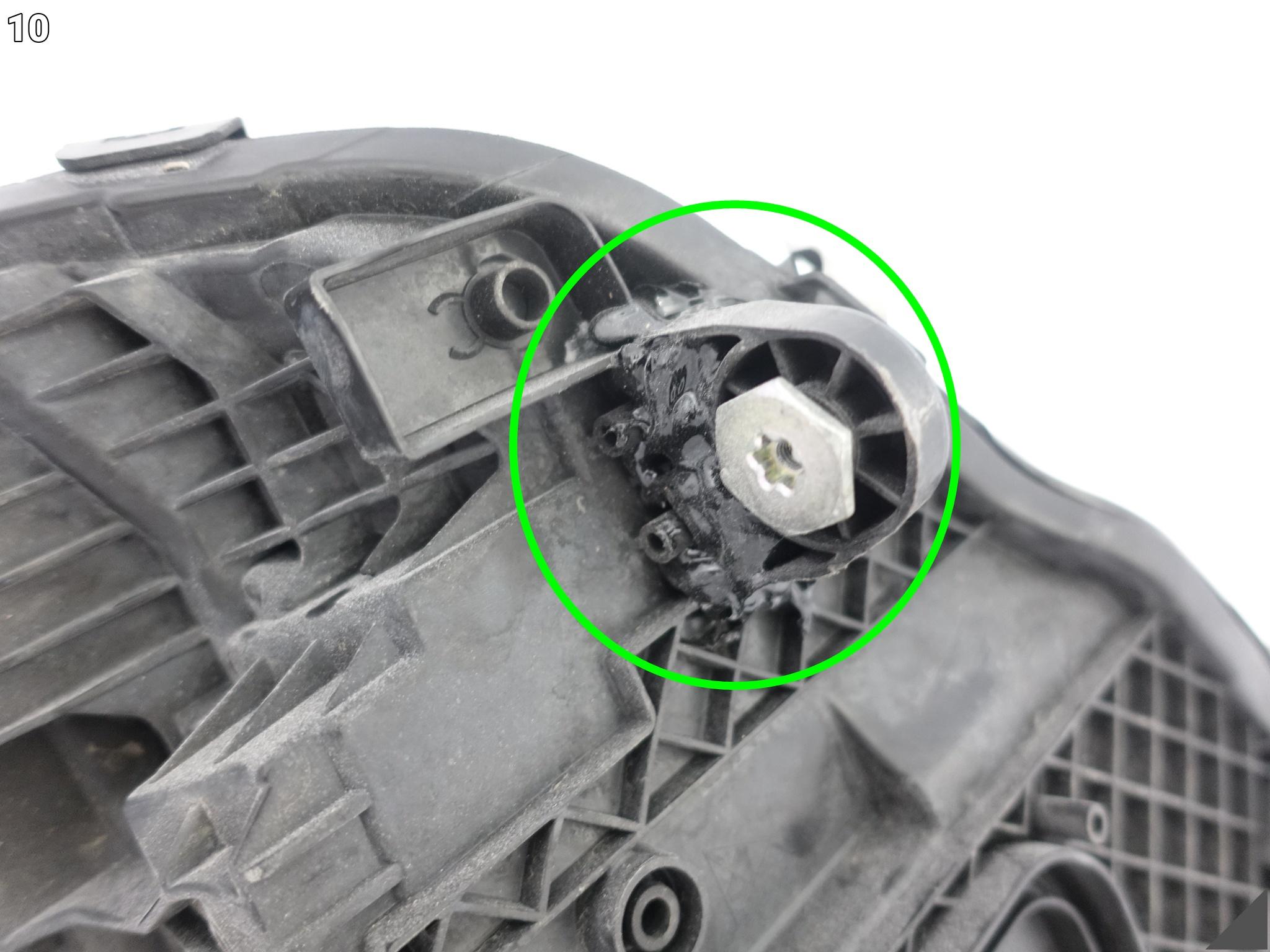 MERCEDES C-KLASA W205 S205 C205 LIFT 18-21 LAMPA FULL LED MULTIBEAM PRAWA MERCEDES C-KLASA W205 S205 C205 LIFT 18-21 LAMPA FULL LED MULTIBEAM PRAWA - obrazek 11