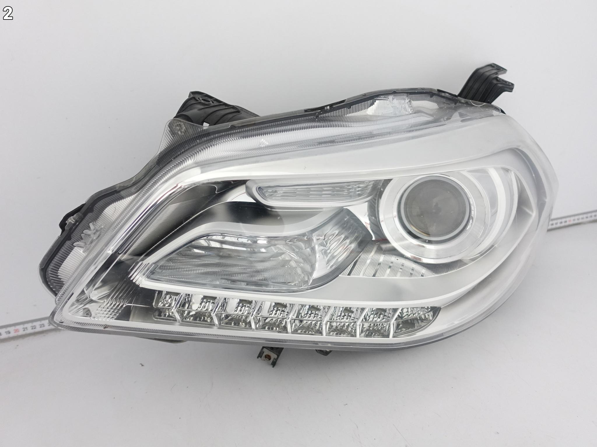 SUZUKI SX4 S-CROSS 13-16 LAMPA XENON + LED LEWA PRZÓD EUROPA SUZUKI SX4 S-CROSS 13-16 LAMPA XENON + LED LEWA PRZÓD EUROPA - obrazek 3