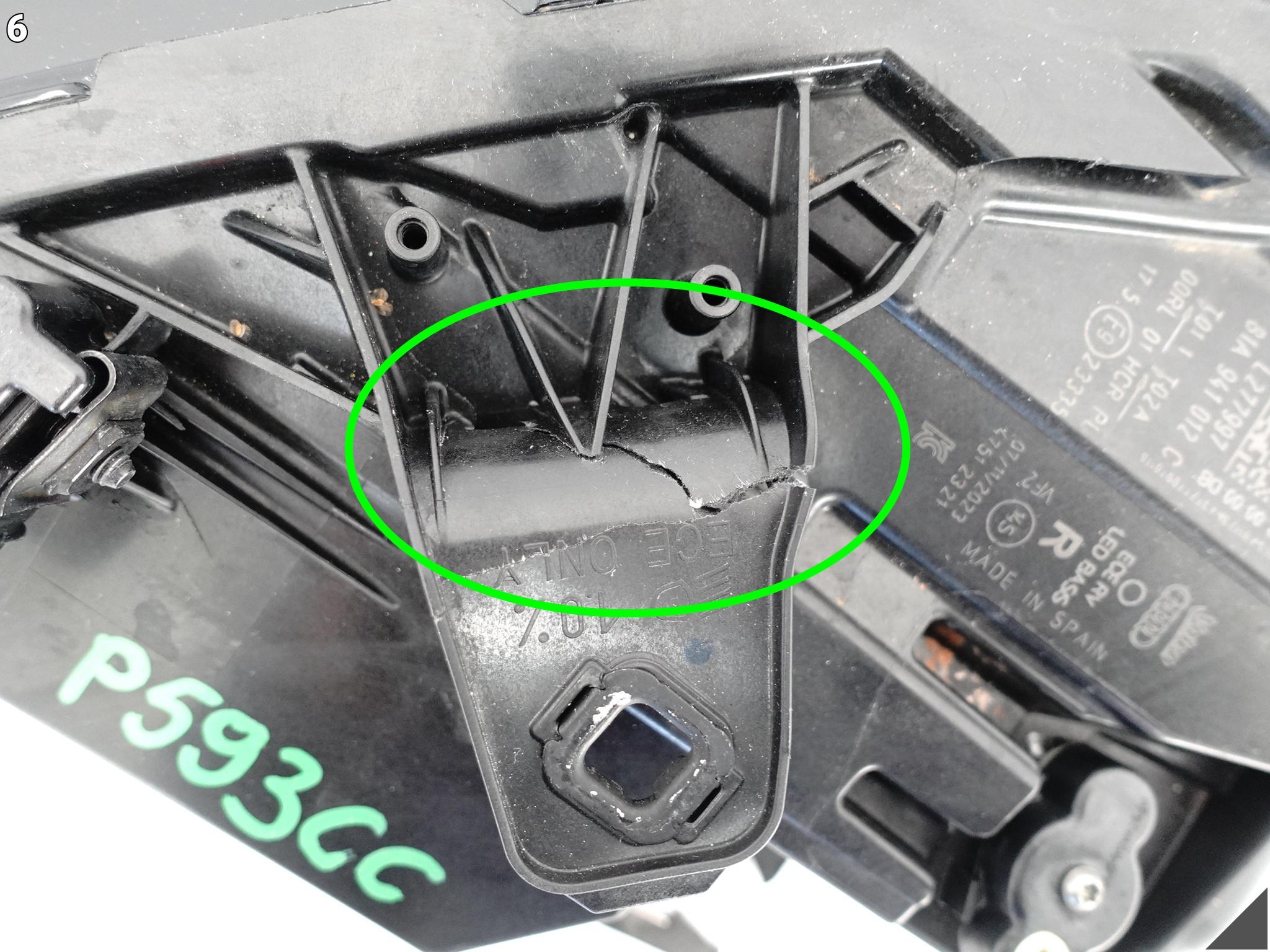 AUDI Q2 SQ2 81A LIFT 20- LAMPA FULL LED BASIS PRAWA PRZÓD EUROPA USZKODZONA AUDI Q2 SQ2 81A LIFT 20- LAMPA FULL LED BASIS PRAWA PRZÓD EUROPA USZKODZONA - obrazek 7