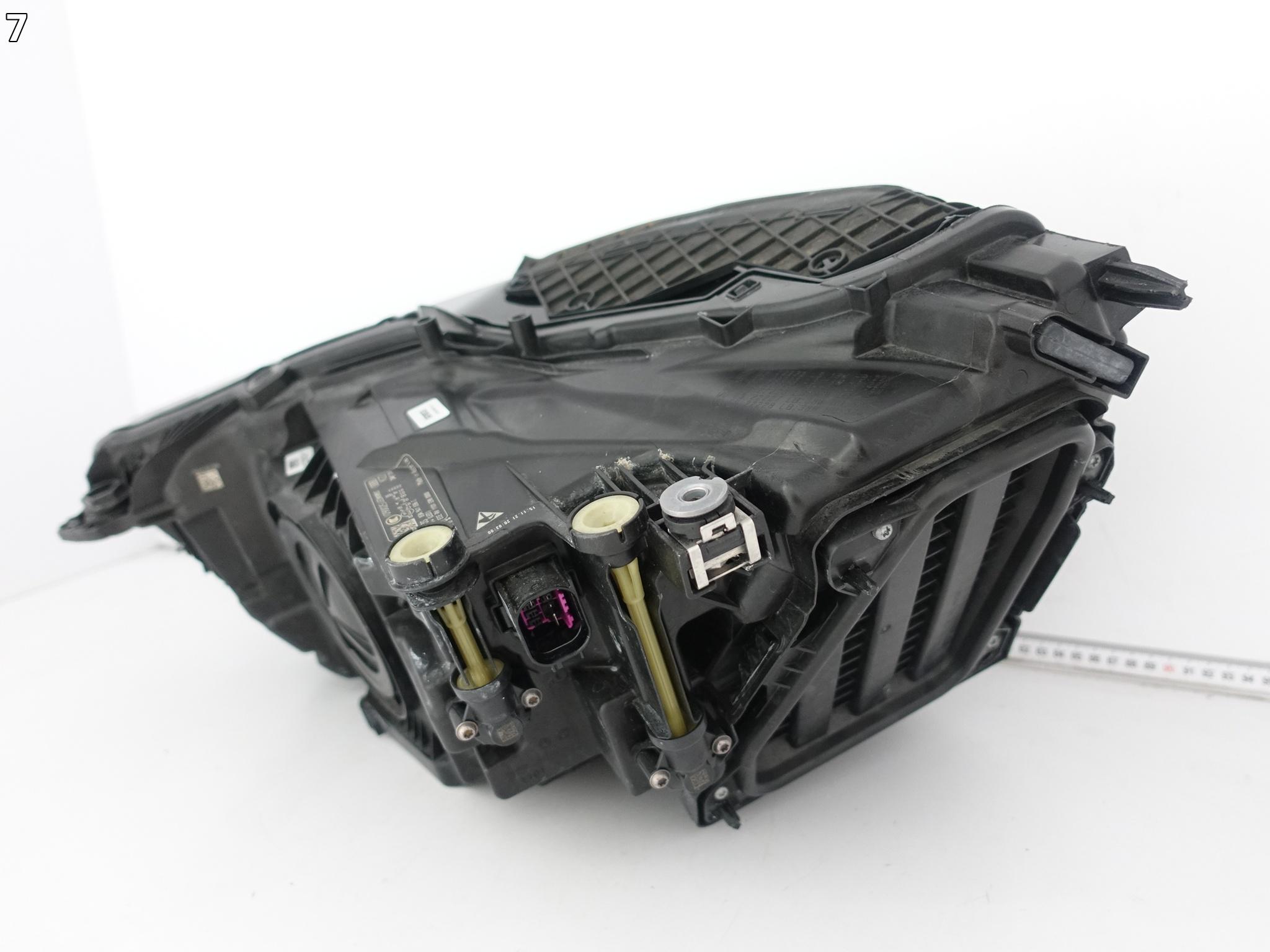 AUDI RSQ3 Q3 RS II F3 83A 19- MATRIX FULL LED LAMPA PRAWA PRZÓD CIEMNA 036C AUDI RSQ3 Q3 RS II F3 83A 19- MATRIX FULL LED LAMPA PRAWA PRZÓD CIEMNA 036C - obrazek 8
