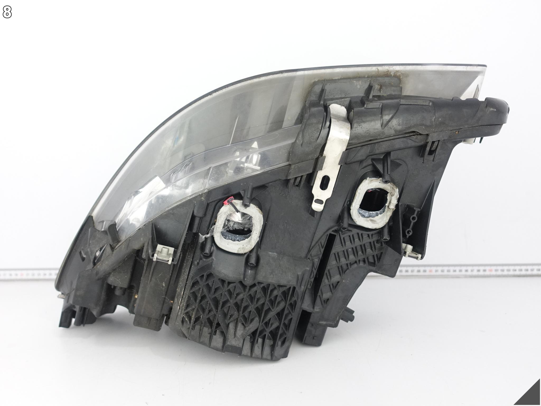 BMW 5 F10 F11 LIFT LCI 13-17 LAMPA XENON + LED NIESKRĘTNA PRAWA PRZÓD EU BMW 5 F10 F11 LIFT LCI 13-17 LAMPA XENON + LED NIESKRĘTNA PRAWA PRZÓD EU - obrazek 9