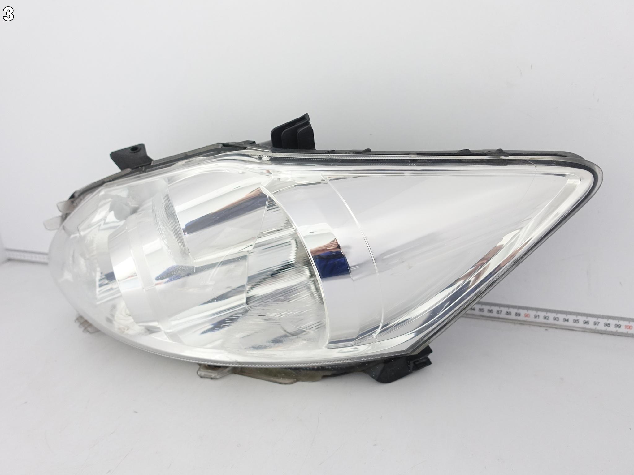 TOYOTA AURIS I HYBRID LIFT 09-12 LAMPA LEWA ZWYKŁA HALOGEN PRZÓD EUROPA TOYOTA AURIS I HYBRID LIFT 09-12 LAMPA LEWA ZWYKŁA HALOGEN PRZÓD EUROPA - obrazek 4
