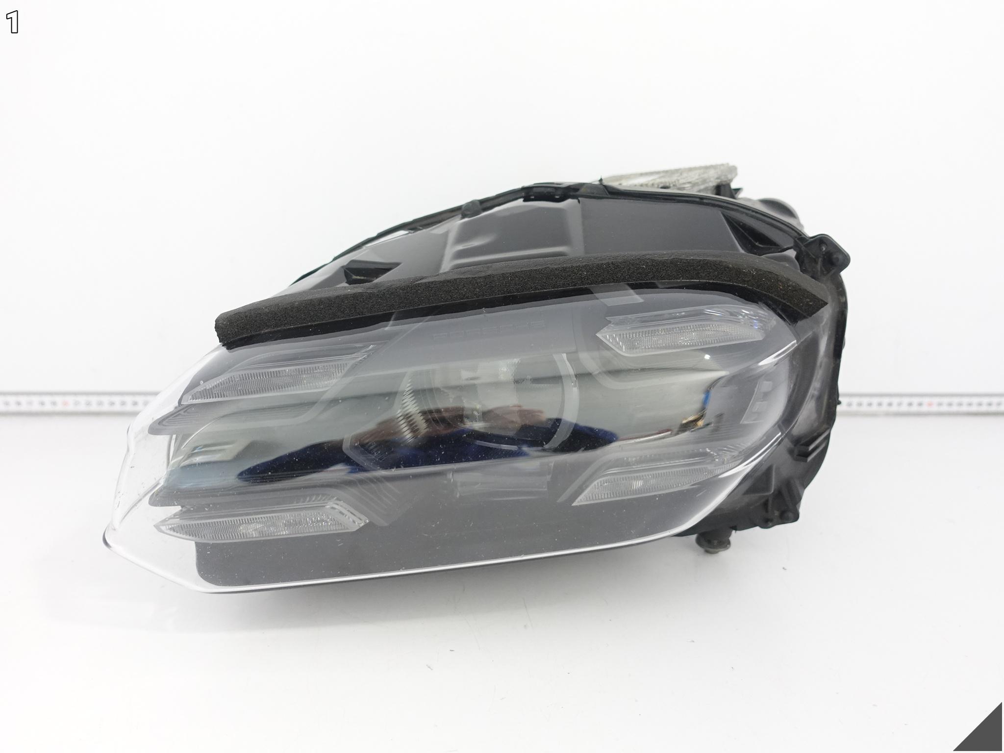 PORSCHE TAYCAN 9J1 LAMPA FULL LED MATRIX SYSTEM PDLS+ EXC LEWA PRZÓD +MODUŁ PORSCHE TAYCAN 9J1 LAMPA FULL LED MATRIX SYSTEM PDLS+ EXC LEWA PRZÓD +MODUŁ - obrazek 2