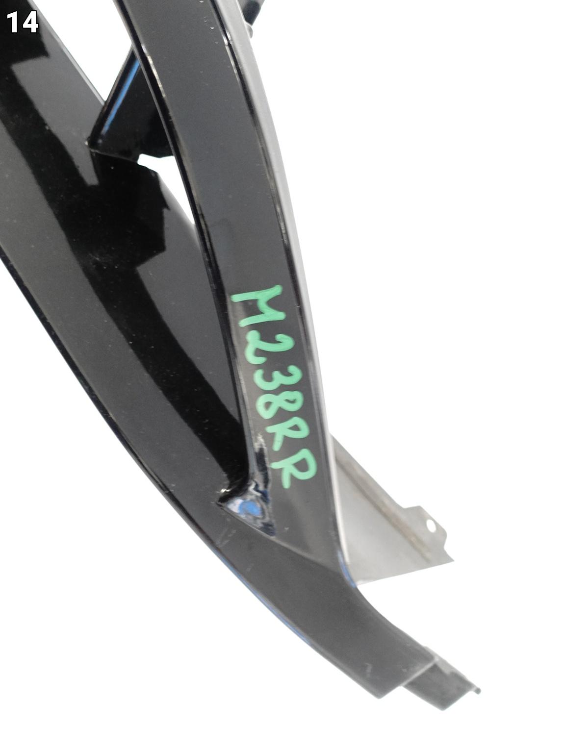 MERCEDES A-KLASA W176 LIFT 45 AMG 15-18 ATRAPA KRATKA SPOILER ZDERZAK PRZÓD MERCEDES A-KLASA W176 LIFT 45 AMG 15-18 ATRAPA KRATKA SPOILER ZDERZAK PRZÓD - obrazek 15
