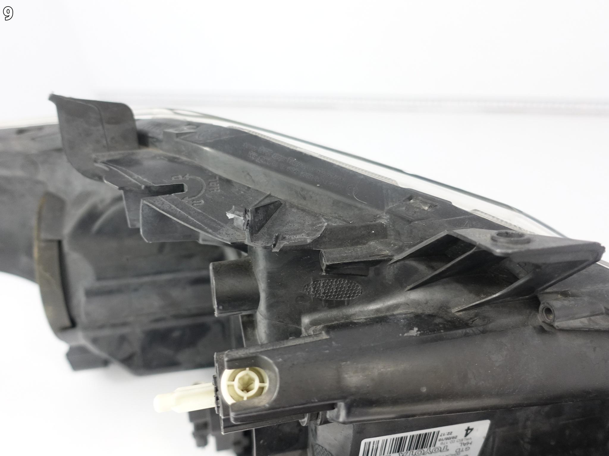 TOYOTA AURIS I HYBRID LIFT 09-12 LAMPA LEWA ZWYKŁA HALOGEN PRZÓD EUROPA TOYOTA AURIS I HYBRID LIFT 09-12 LAMPA LEWA ZWYKŁA HALOGEN PRZÓD EUROPA - obrazek 10