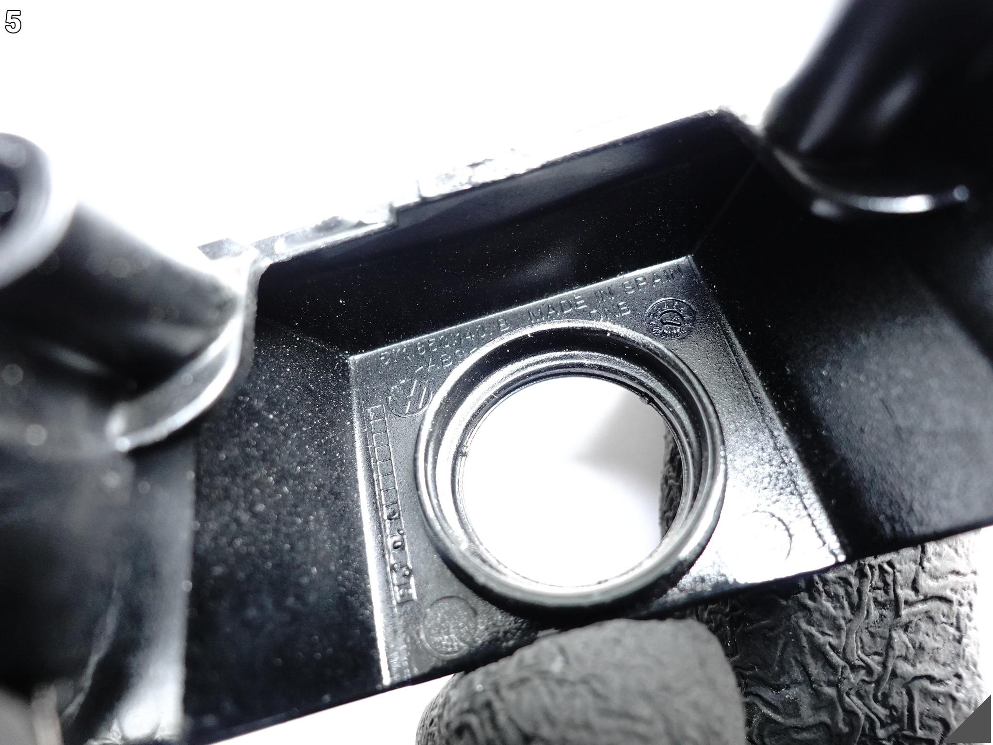 VW TIGUAN III 571 24- KAMERA UCHWYT MOCOWANIE GRILL ATRAPA ZDERZAK PRZÓD VW TIGUAN III 571 24- KAMERA UCHWYT MOCOWANIE GRILL ATRAPA ZDERZAK PRZÓD - obrazek 6