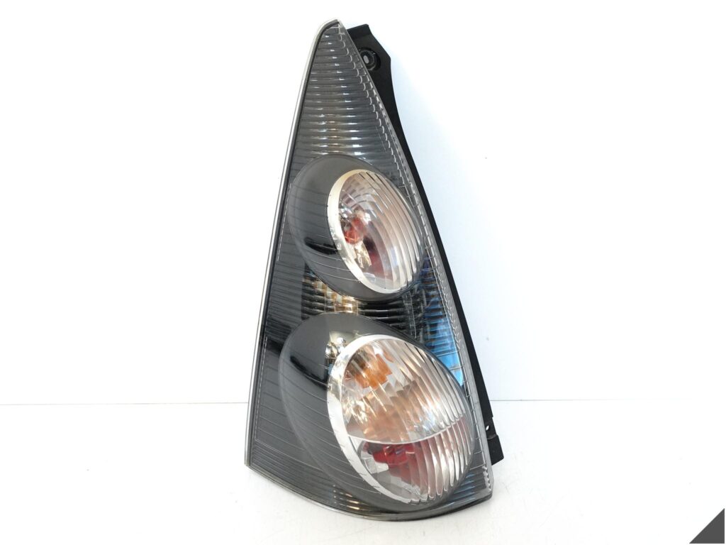 CITROEN C1 I PM / PN 05-14 LIFT LAMPA LEWA TYŁ 81560-0H060 EU