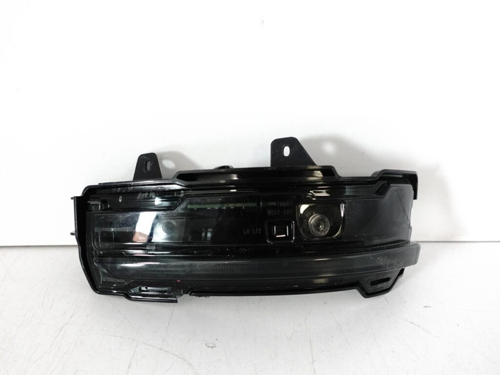 RANGE ROVER EVOQUE L551 VELAR L560 18- KIERUNKOWSKAZ LED W LUSTERKO LEWY RANGE ROVER EVOQUE L551 VELAR L560 18- KIERUNKOWSKAZ LED W LUSTERKO LEWY