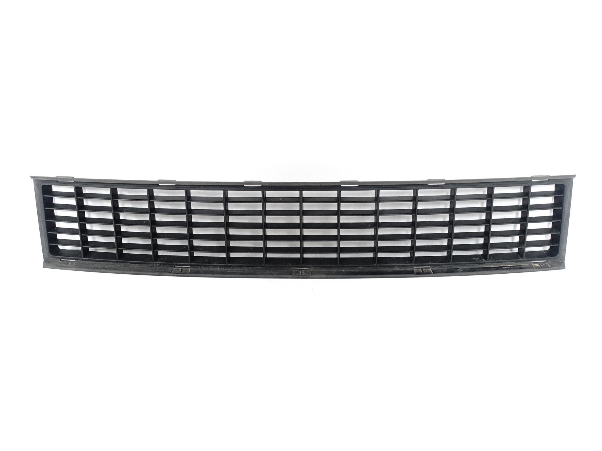AUDI S3 I 8L0 8L9 LIFT 99-03 DOLNA KRATKA ATRAPA WLOT W ZDERZAK PRZÓD AUDI S3 I 8L0 8L9 LIFT 99-03 DOLNA KRATKA ATRAPA WLOT W ZDERZAK PRZÓD