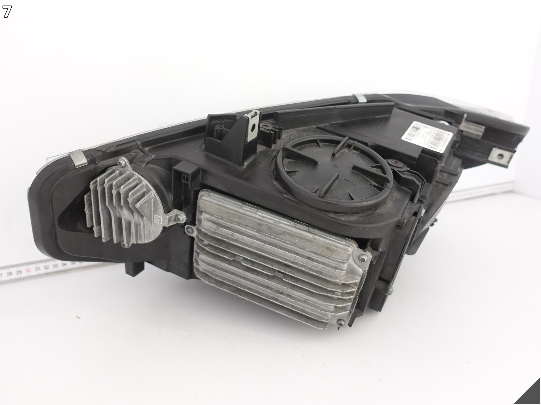 BMW 4 F32 F33 F36 M3 F80 M4 F82 13-17 LAMPA FULL LED PRAWA PRZÓD KOMPLETNA BMW 4 F32 F33 F36 M3 F80 M4 F82 13-17 LAMPA FULL LED PRAWA PRZÓD KOMPLETNA - obrazek 8