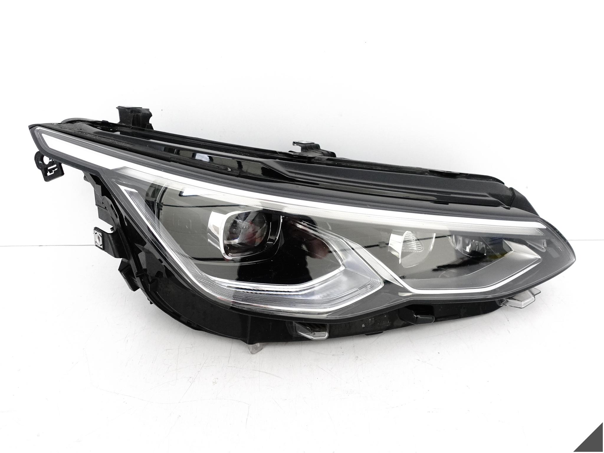 VW GOLF 8 VIII 5H0 5H1 19-24 LAMPA FULL LED IQ.LIGHT PRAWA PRZÓD EUROPA VW GOLF 8 VIII 5H0 5H1 19-24 LAMPA FULL LED IQ.LIGHT PRAWA PRZÓD EUROPA