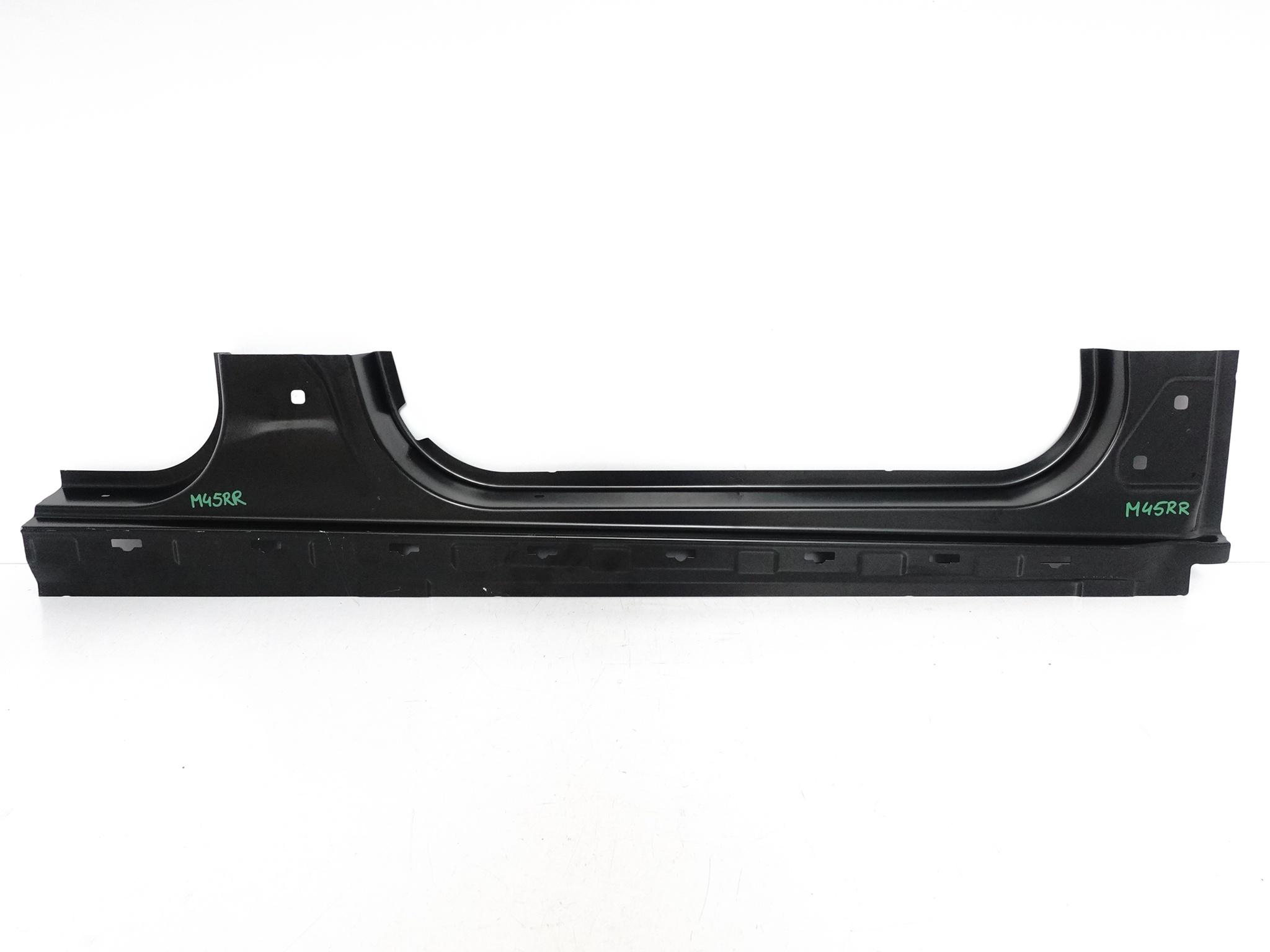 MERCEDES CLS CLS63 C218 X218 63 AMG 10-18 PRÓG BLACHA PANEL POSZYCIE PRAWY MERCEDES CLS CLS63 C218 X218 63 AMG 10-18 PRÓG BLACHA PANEL POSZYCIE PRAWY