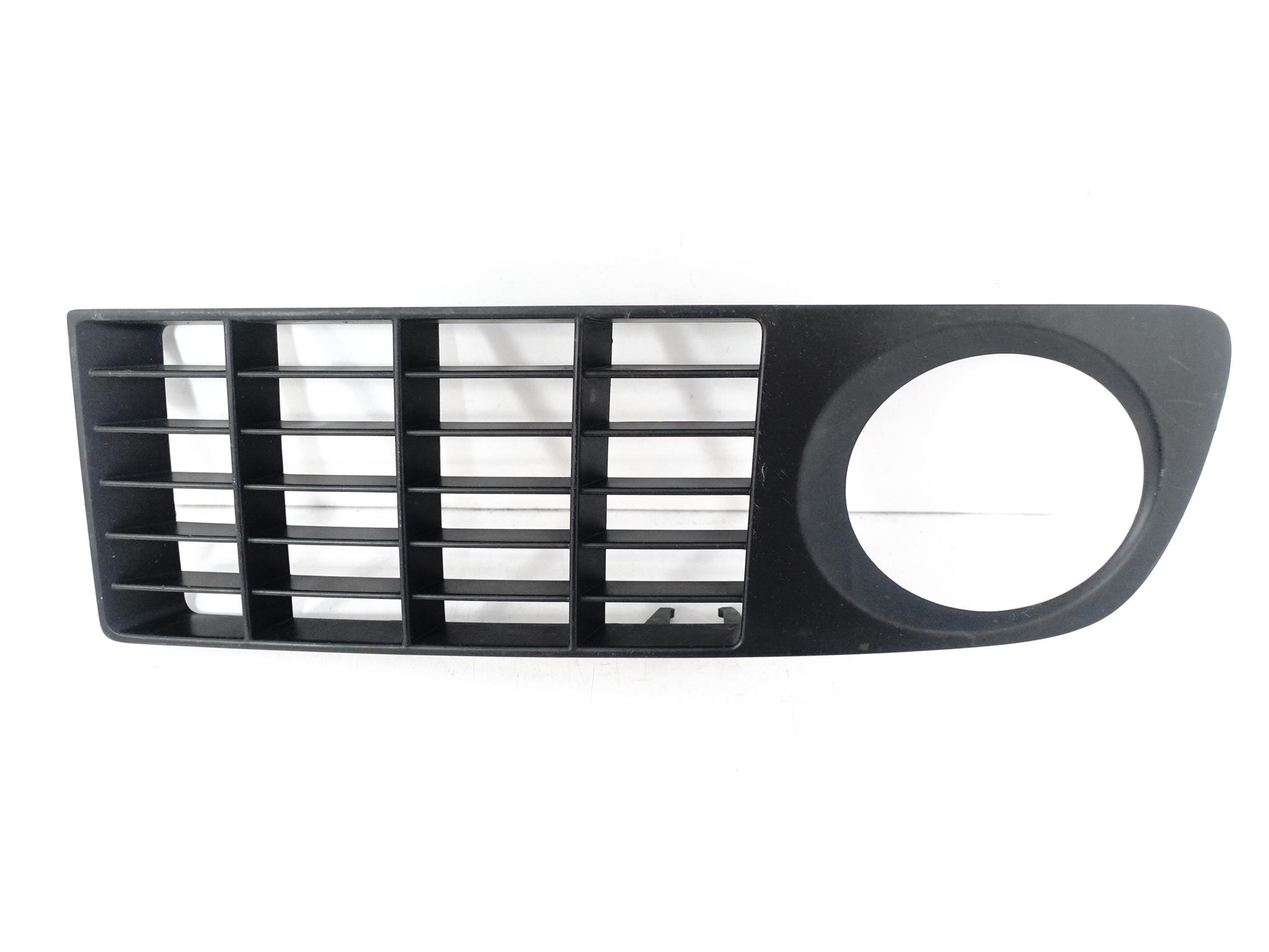 AUDI S3 I 8L0 8L9 LIFT 99-03 KRATKA ATRAPA WLOT W ZDERZAK PRZÓD LEWA AUDI S3 I 8L0 8L9 LIFT 99-03 KRATKA ATRAPA WLOT W ZDERZAK PRZÓD LEWA