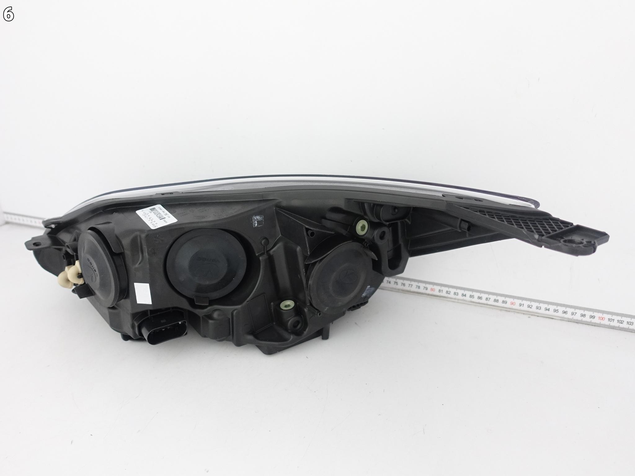 FORD FOCUS MK3 III ST 10-14 LAMPA XENON + LED PRAWA PRZÓD EUROPA CZARNA FORD FOCUS MK3 III ST 10-14 LAMPA XENON + LED PRAWA PRZÓD EUROPA CZARNA - obrazek 7