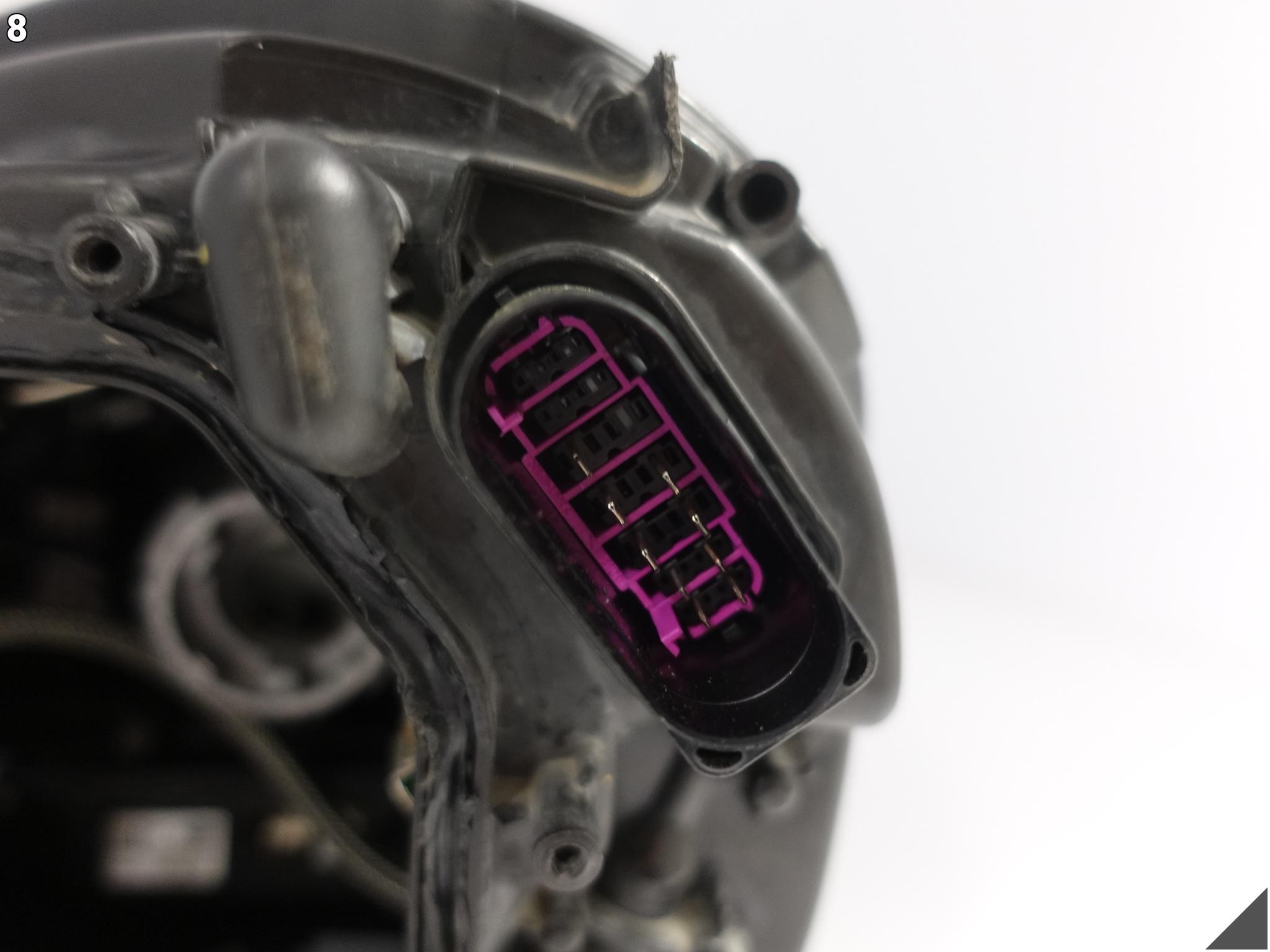 PORSCHE CAYENNE II 7P5 LIFT 14-18 LAMPA XENON D3S + LED SKRĘTNY PRAWA PRZÓD PORSCHE CAYENNE II 7P5 LIFT 14-18 LAMPA XENON D3S + LED SKRĘTNY PRAWA PRZÓD - obrazek 9