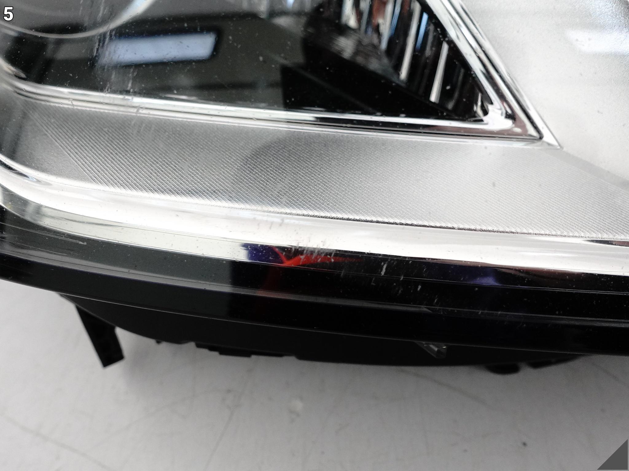 AUDI A4 S4 8W0 B9 15-19 LAMPA XENON + LED PRAWA PRZÓD EUROPA B.ŁADNA AUDI A4 S4 8W0 B9 15-19 LAMPA XENON + LED PRAWA PRZÓD EUROPA B.ŁADNA - obrazek 6
