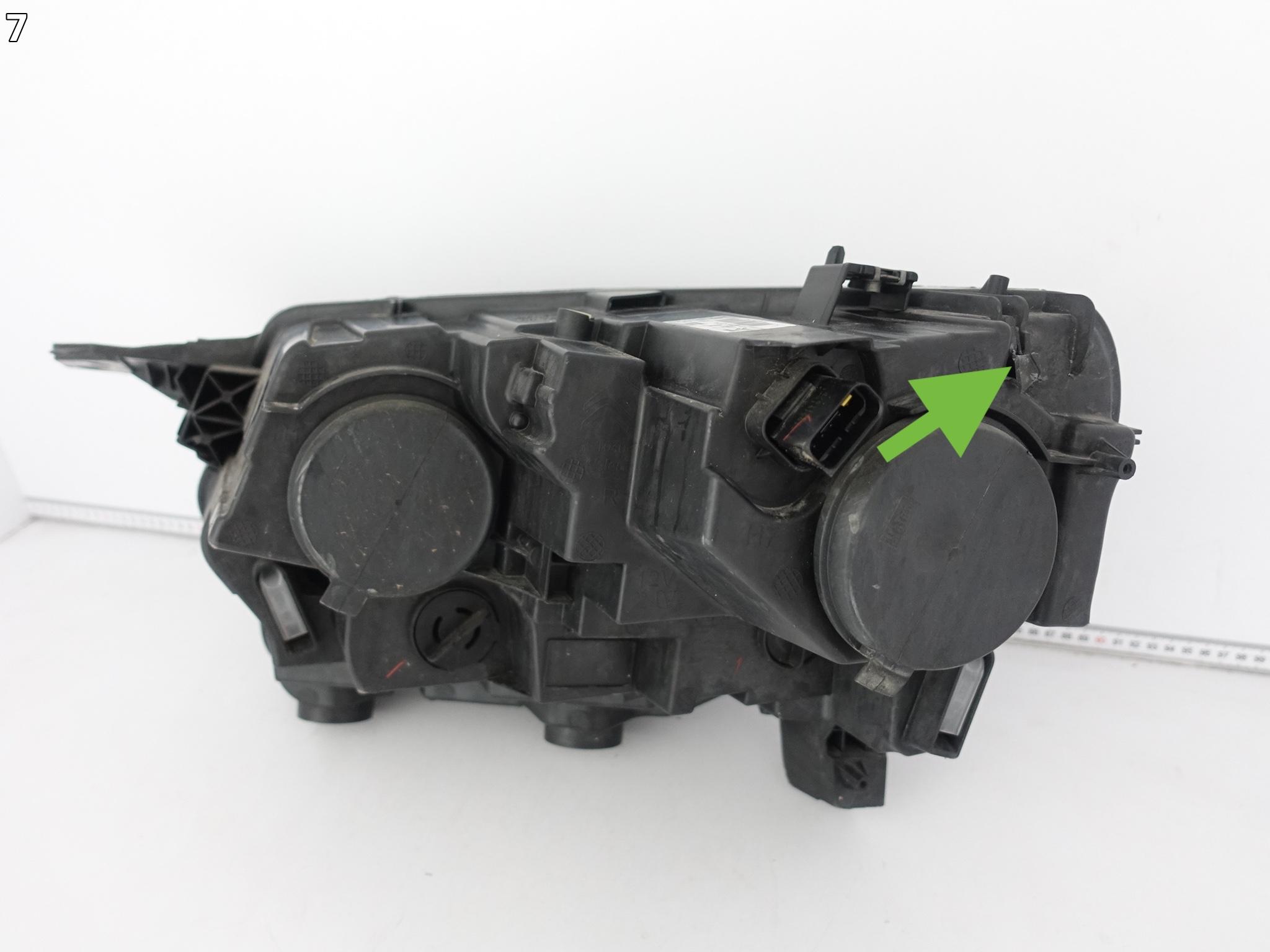 CITROEN BERLINGO III 3 IV 4 18-23 LAMPA PRAWA ZWYKŁA HALOGEN H7 PRZÓD EUROPA CITROEN BERLINGO III 3 IV 4 18-23 LAMPA PRAWA ZWYKŁA HALOGEN H7 PRZÓD EUROPA - obrazek 8