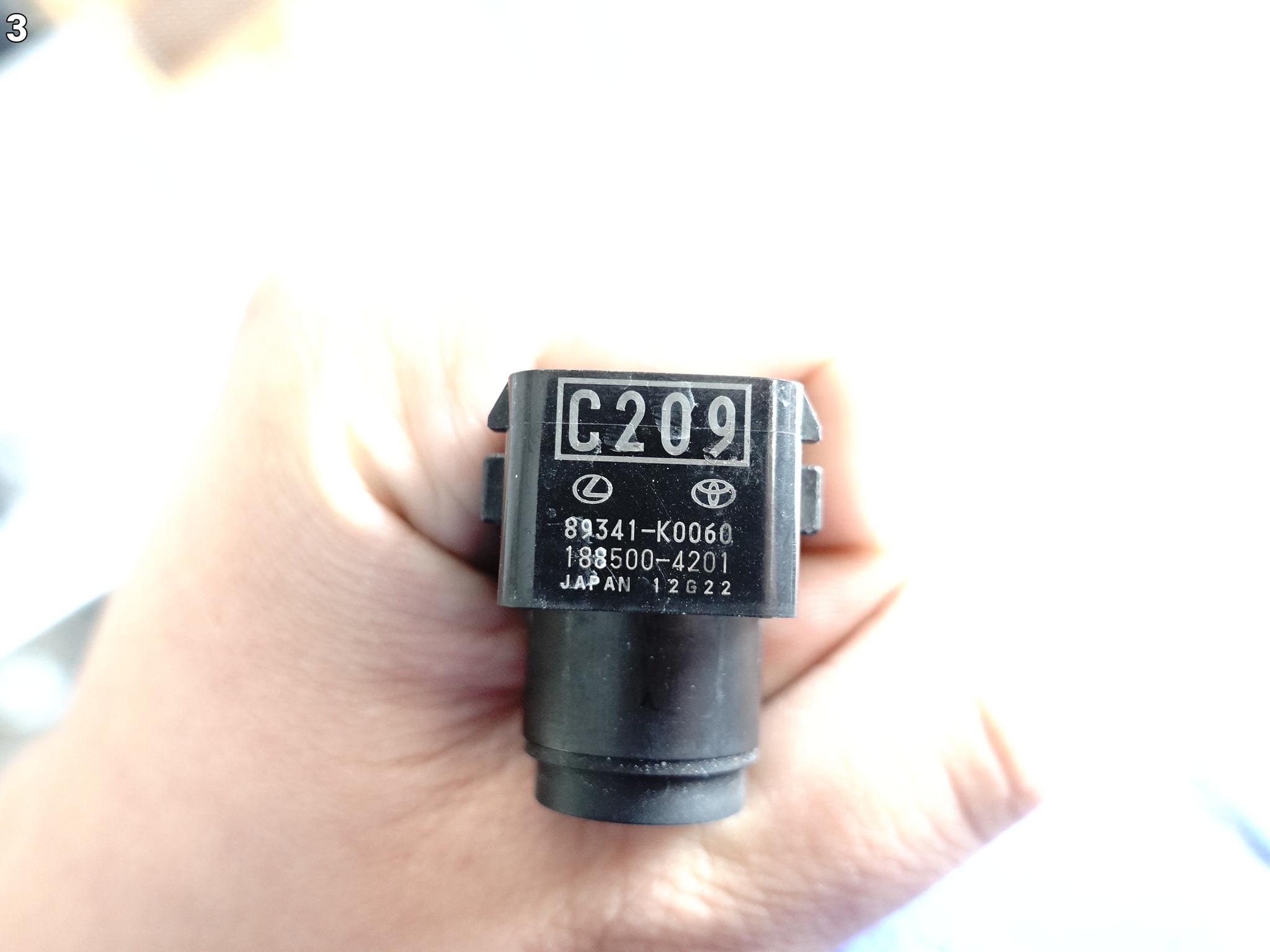 TOYOTA RAV4 V YARIS IV LEXUS NX350 RX350 CZUJNIK SENSOR PARKOWANIA PDC TOYOTA RAV4 V YARIS IV LEXUS NX350 RX350 CZUJNIK SENSOR PARKOWANIA PDC - obrazek 4
