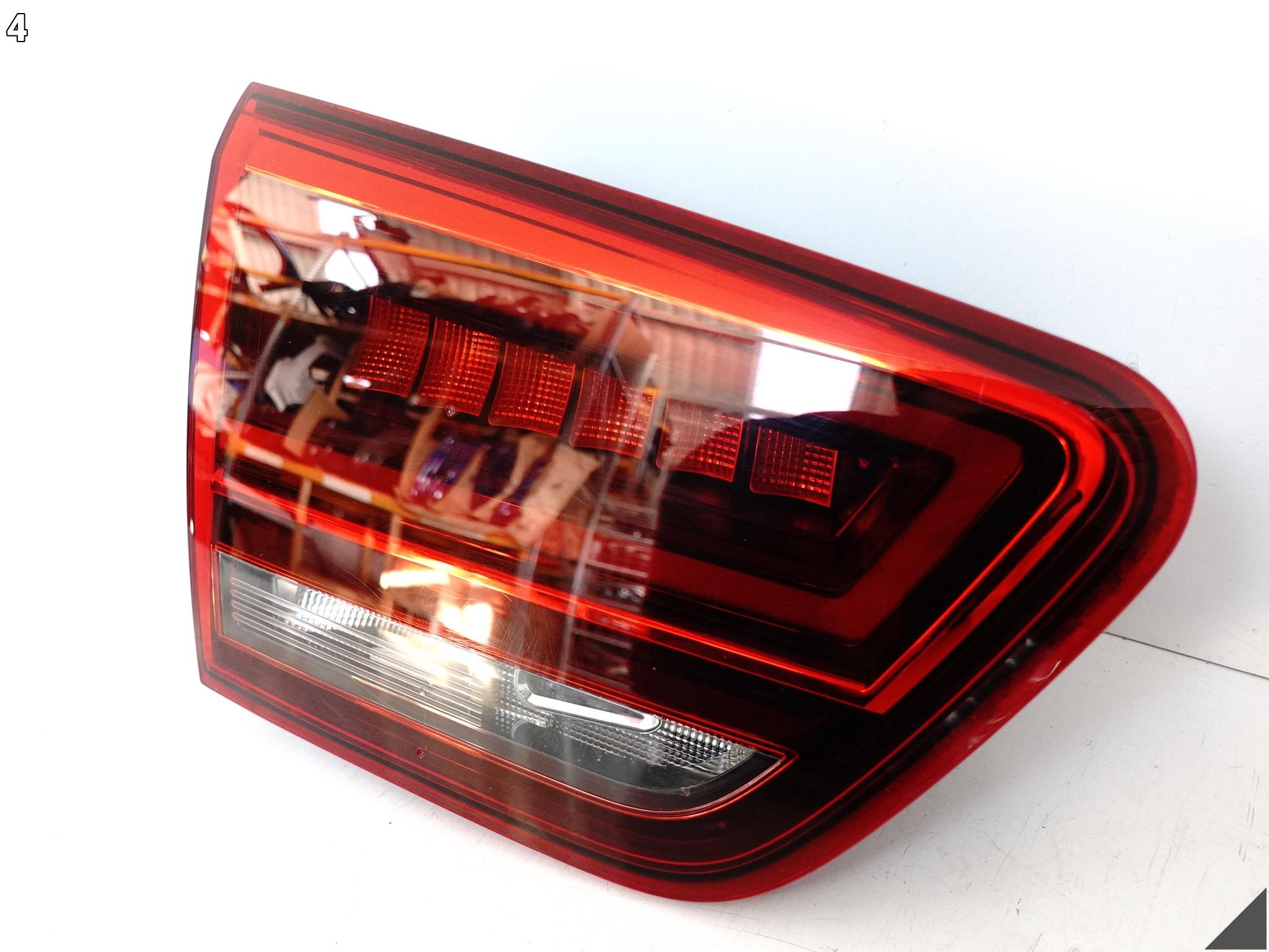 SEAT ALHAMBRA II 7N5 LIFT 15-20 LAMPA LED W KLAPĘ BAGAŻNIKA LEWA TYŁ EU SEAT ALHAMBRA II 7N5 LIFT 15-20 LAMPA LED W KLAPĘ BAGAŻNIKA LEWA TYŁ EU - obrazek 5
