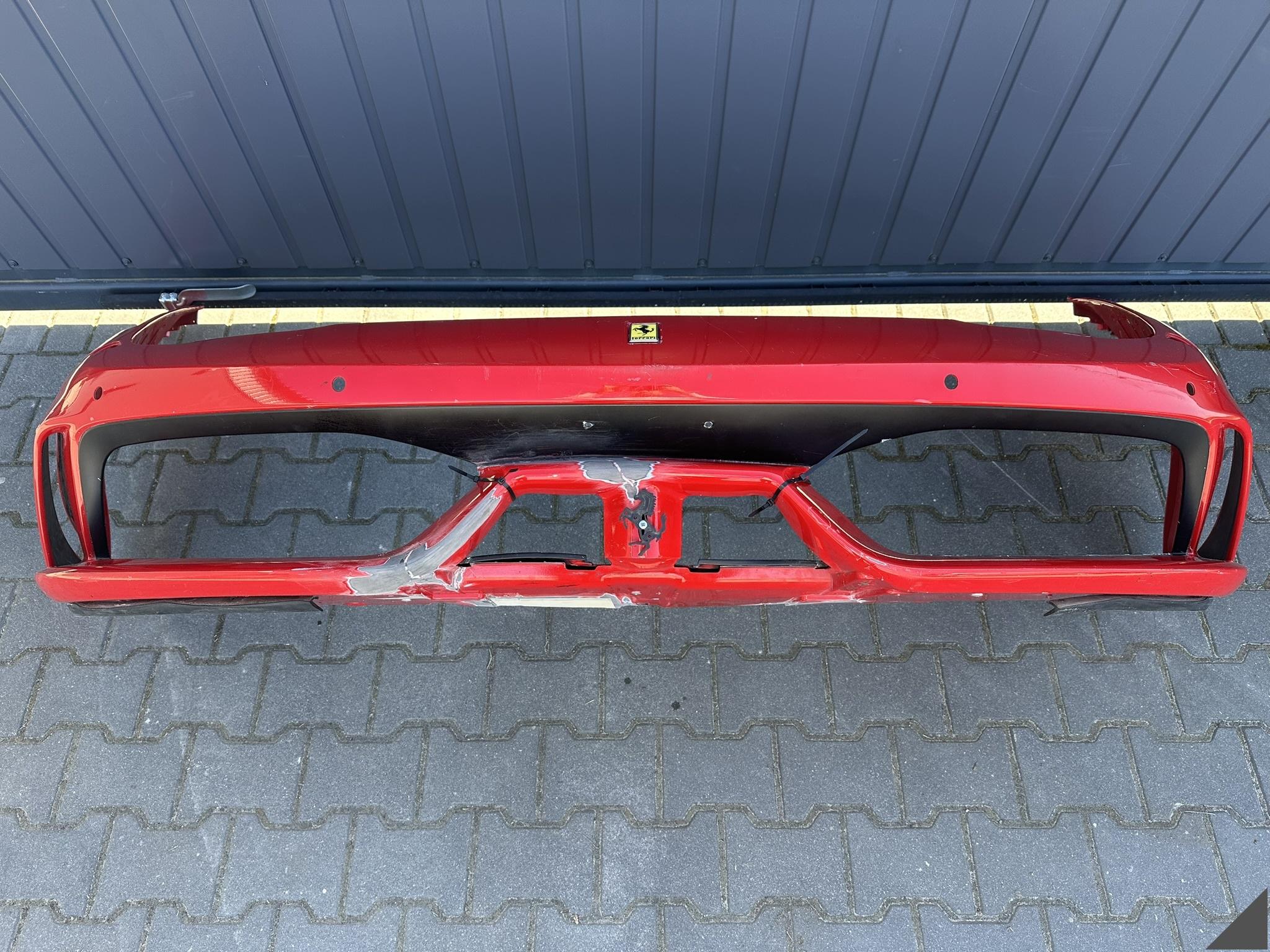 FERRARI 458 SPECIALE / APERTA F142 09-15 ZDERZAK BUMPER PRZÓD (PDC/SPRYSKI) FERRARI 458 SPECIALE / APERTA F142 09-15 ZDERZAK BUMPER PRZÓD (PDC/SPRYSKI)