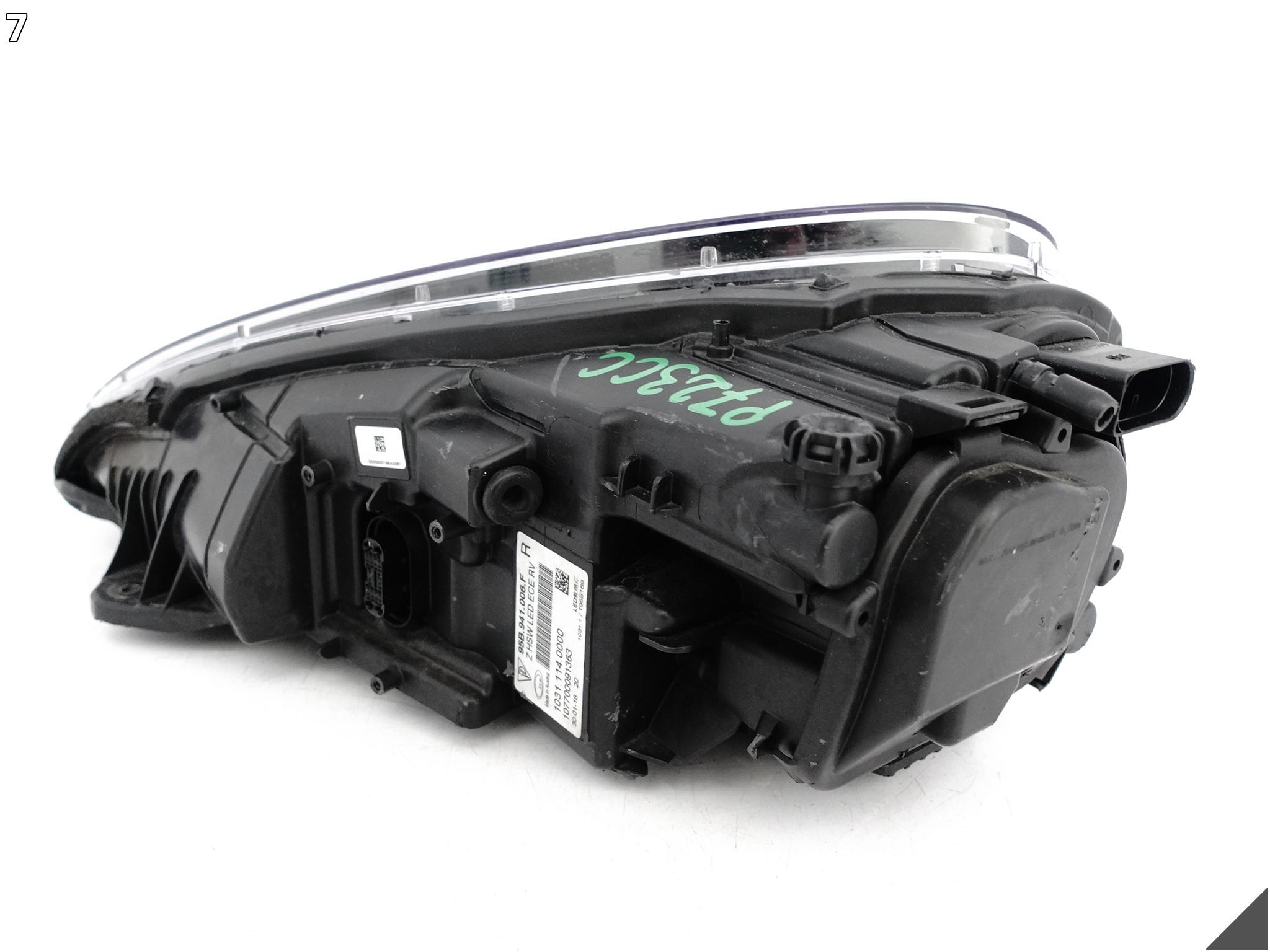 PORSCHE MACAN 95B 13-18 TURBO / GTS LAMPA FULL LED PRAWA PRZÓD EUROPA PORSCHE MACAN 95B 13-18 TURBO / GTS LAMPA FULL LED PRAWA PRZÓD EUROPA - obrazek 8