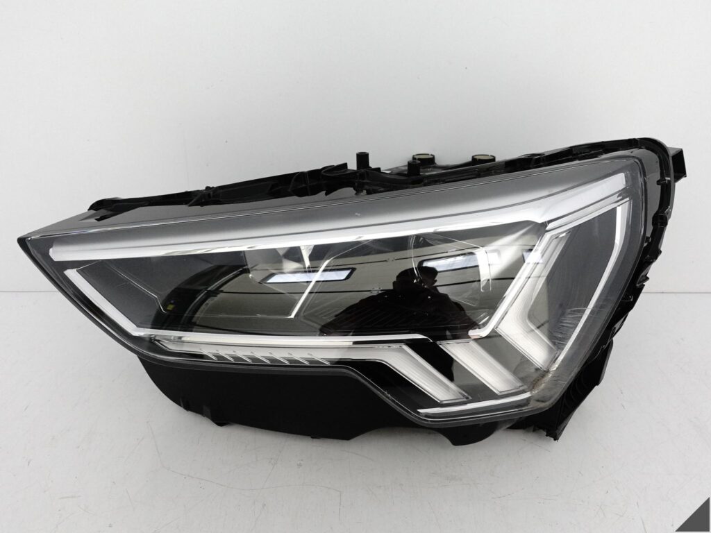 AUDI Q3 II (2 GENERACJA) F3 83A 18- LAMPA FULL LED LEWA PRZÓD EUROPA *033* AUDI Q3 II (2 GENERACJA) F3 83A 18- LAMPA FULL LED LEWA PRZÓD EUROPA *033*