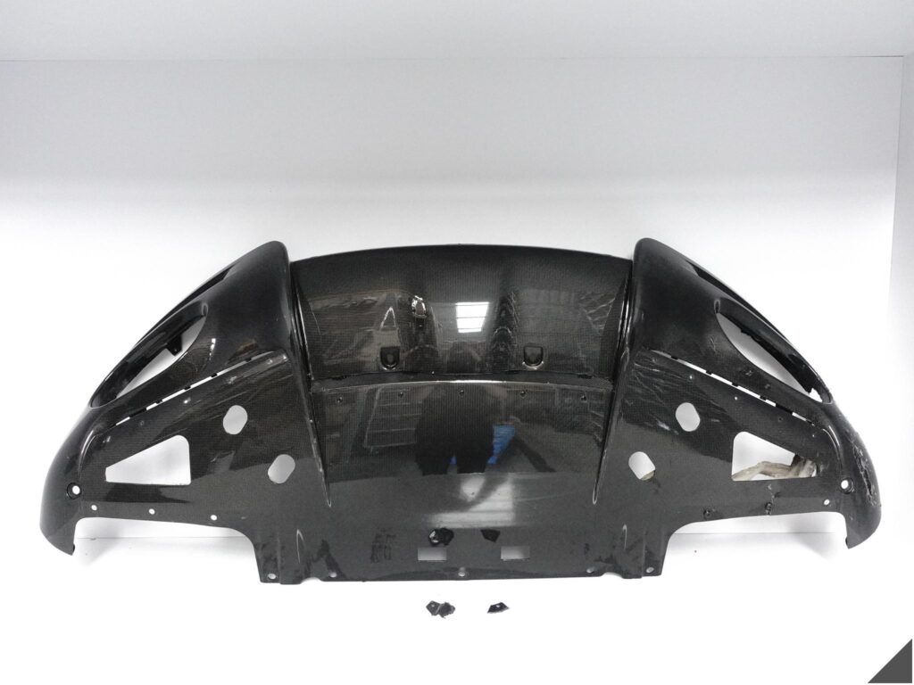 FERRARI ROMA SPIDER F169 20-24 CARBON ZDERZAK BUMPER SPOILER DYFUZOR TYŁ