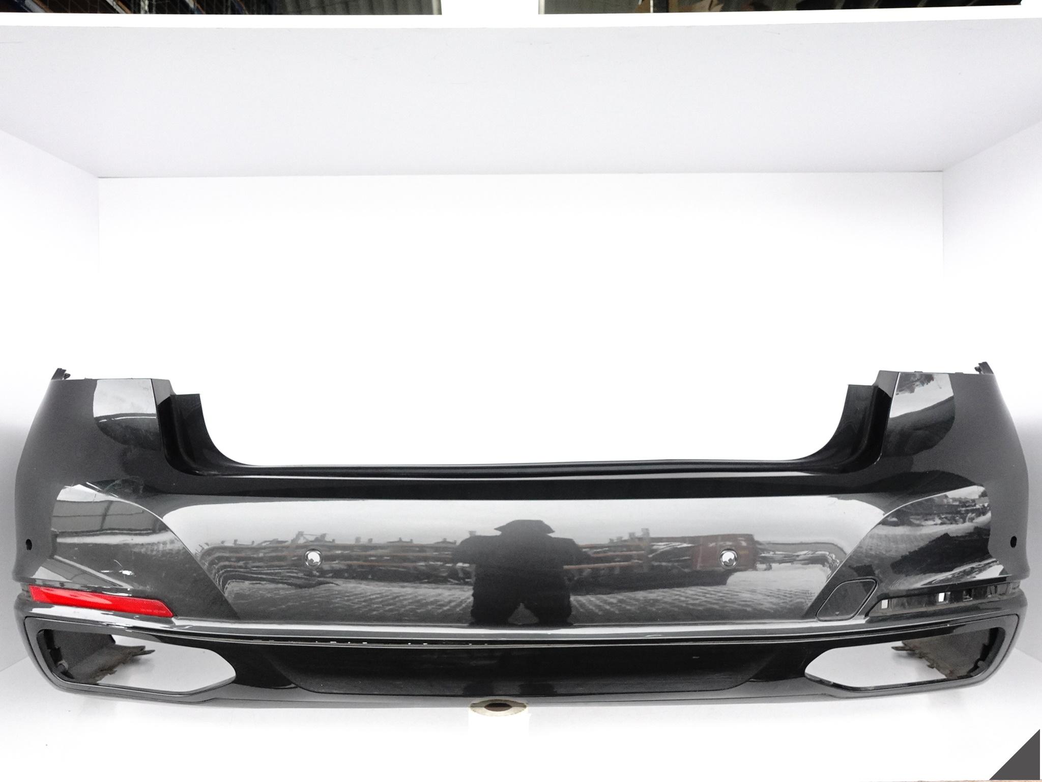 BMW 7 G11 G12 LCI LIFT 19-22 ZWYKŁY BASIS ZDERZAK + SPOILER BLENDA TYŁ 6PDC BMW 7 G11 G12 LCI LIFT 19-22 ZWYKŁY BASIS ZDERZAK + SPOILER BLENDA TYŁ 6PDC