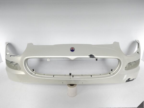 MASERATI 4200 GRANSPORT SPYDER COUPE 04-06 ZDERZAK BUMPER PRZÓD (SPRYSKI) MASERATI 4200 GRANSPORT SPYDER COUPE 04-06 ZDERZAK BUMPER PRZÓD (SPRYSKI)