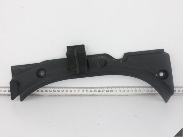 AUDI S8 A8 D4 4H0 09-17 LIFT OSŁONA MOCOWANIE BŁOTNIK KOMORA PRAWA PRZÓD