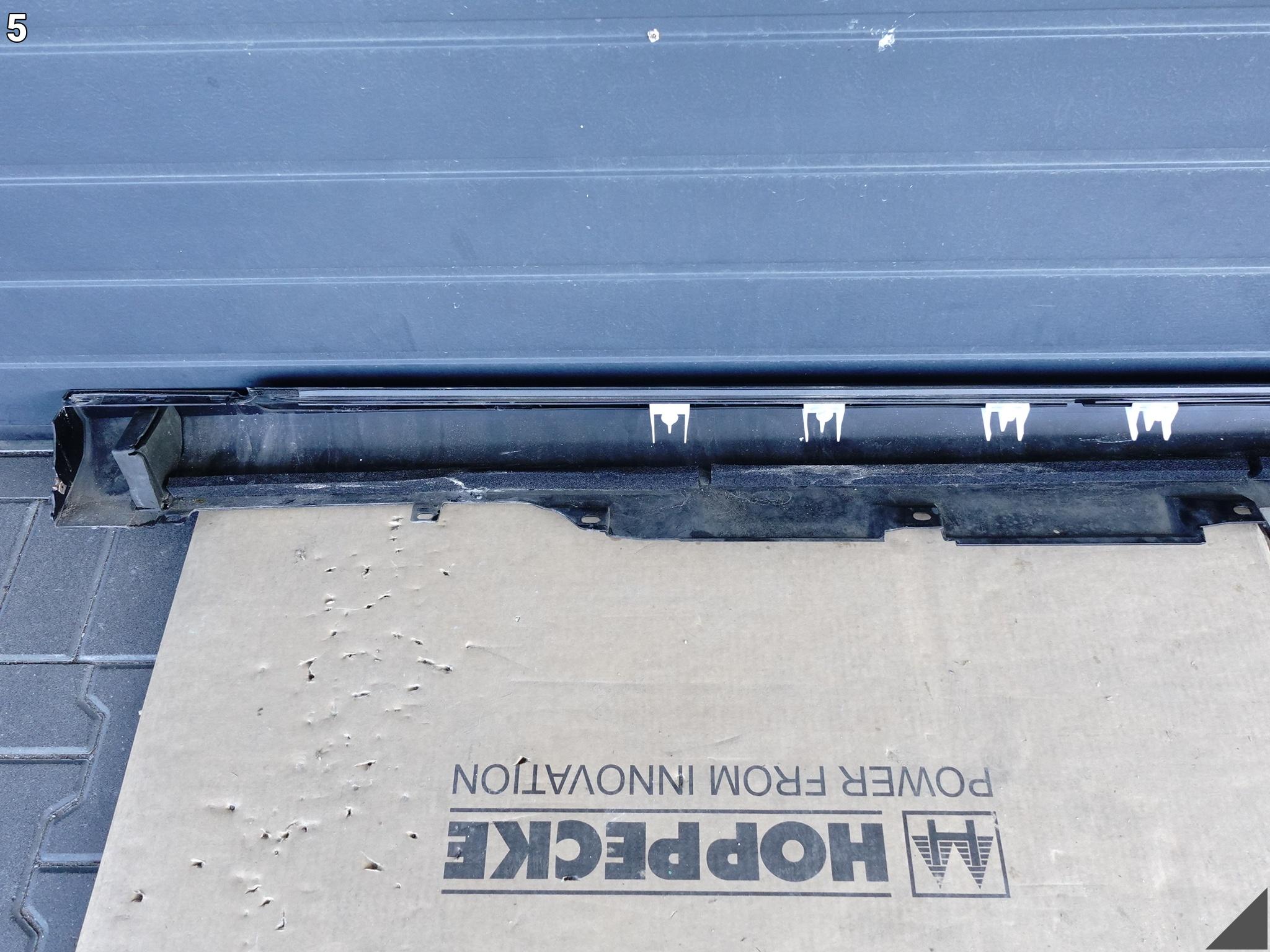 AUDI S8 PLUS 4H0 D4 LIFT 13-17 PRÓG NAKŁADKA LISTWA LEWA DEMONTAŻ Y9T LY9T AUDI S8 PLUS 4H0 D4 LIFT 13-17 PRÓG NAKŁADKA LISTWA LEWA DEMONTAŻ Y9T LY9T - obrazek 6