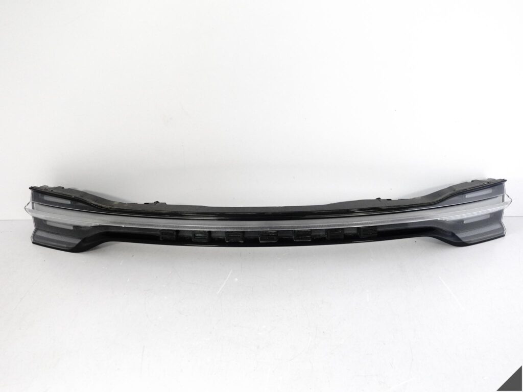PORSCHE MACAN 95B LIFT 18-24 GTS LAMPA BLENDA LED TYŁ EU EXCLUSIVE