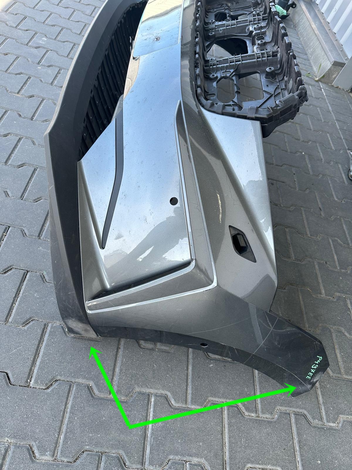 SKODA ENYAQ iV 5LA ELECTRIC 20- ZDERZAK + ŚLIZGI + GRILL + SPOILER PRZÓD SKODA ENYAQ iV 5LA ELECTRIC 20- ZDERZAK + ŚLIZGI + GRILL + SPOILER PRZÓD - obrazek 10