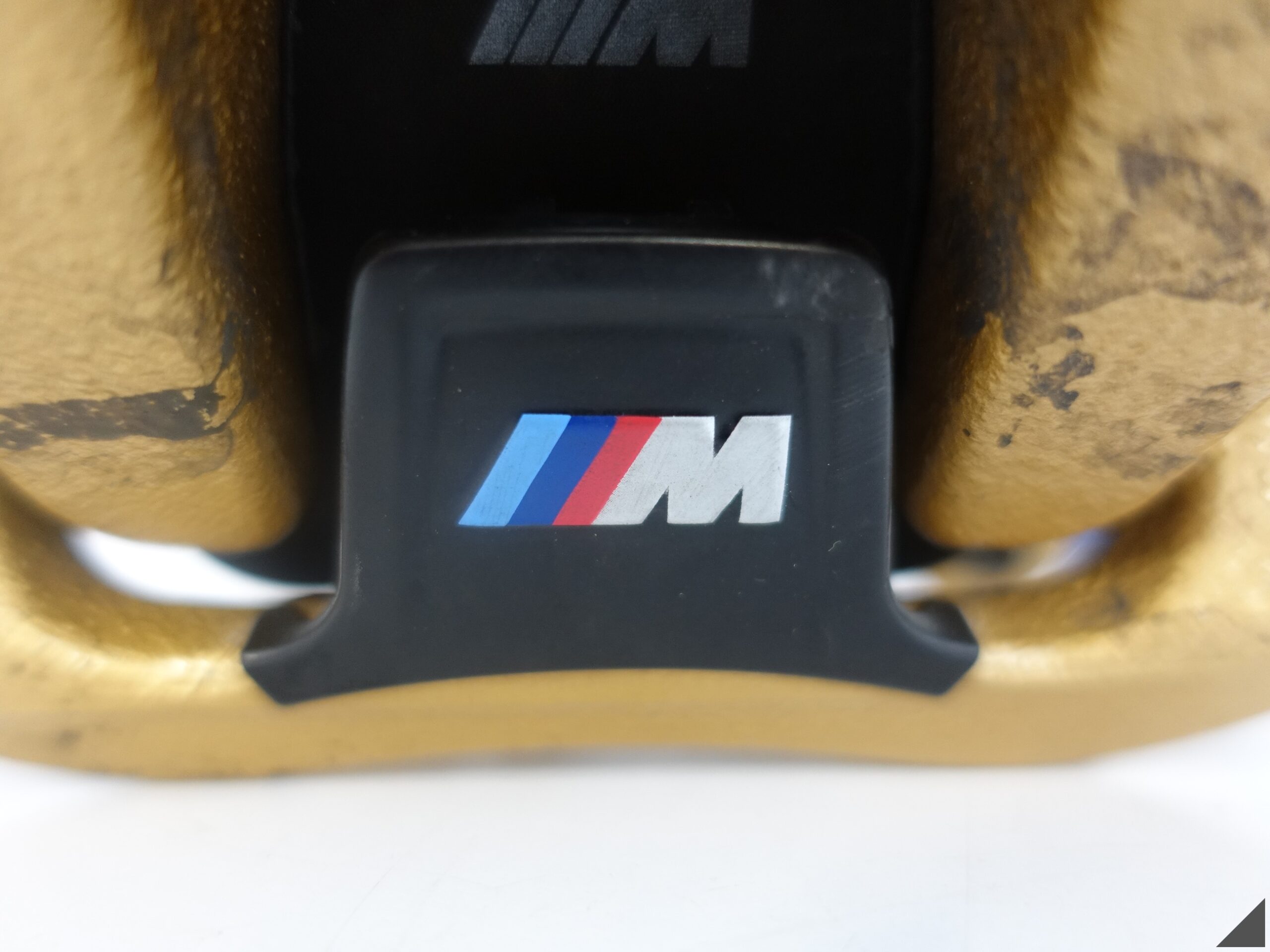 M5 F90 M8 F91 F92 GOLD ZACISK+KLOCKI TYŁ PRAWY M5 F90 M8 F91 F92 GOLD ZACISK+KLOCKI TYŁ PRAWY - obrazek 9