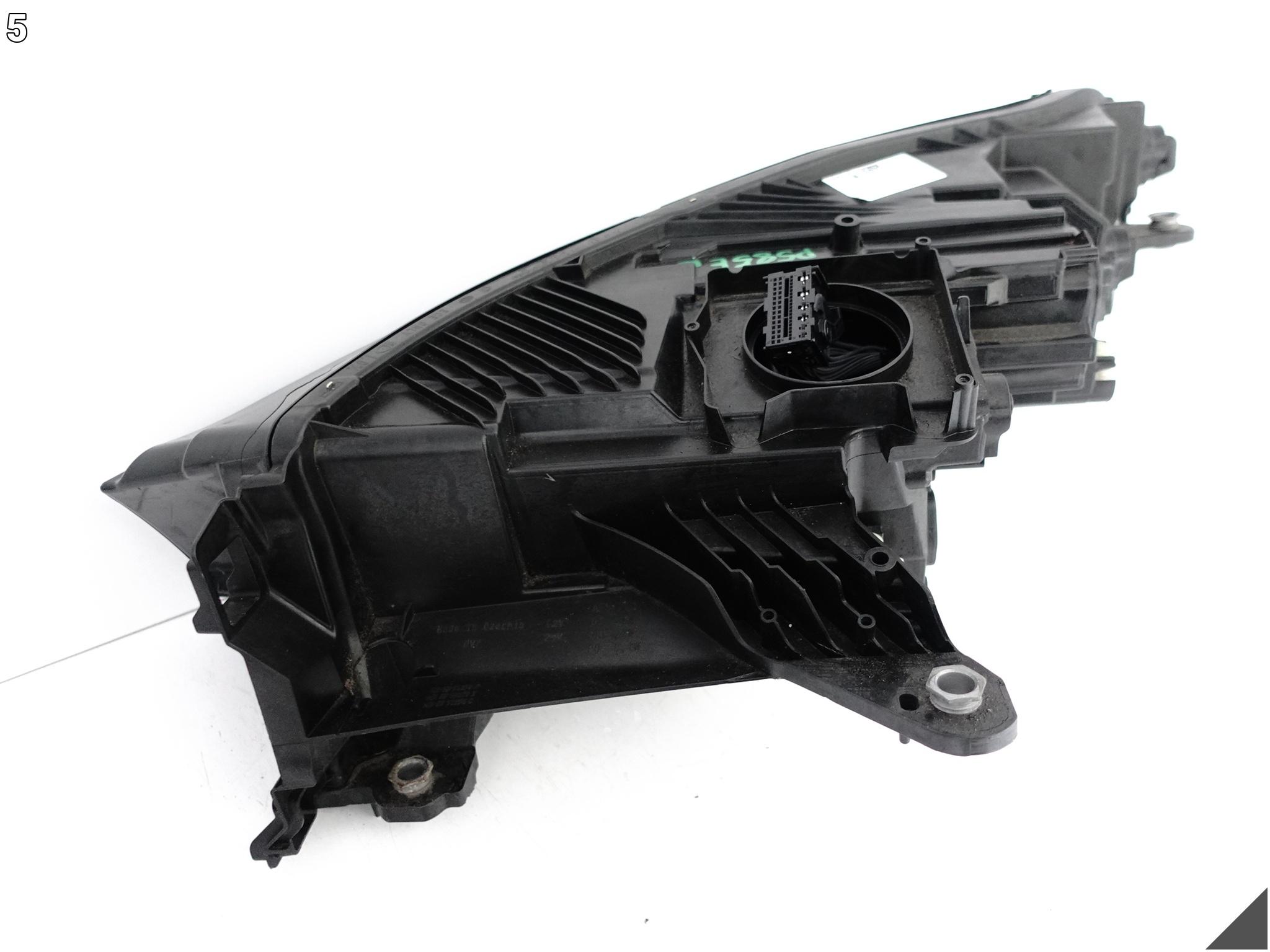 SKODA ENYAQ iV ELECTRIC 5LB 20- LAMPA FULL LED CRYSTAL LIGHTING PRAWA PRZÓD SKODA ENYAQ iV ELECTRIC 5LB 20- LAMPA FULL LED CRYSTAL LIGHTING PRAWA PRZÓD - obrazek 6