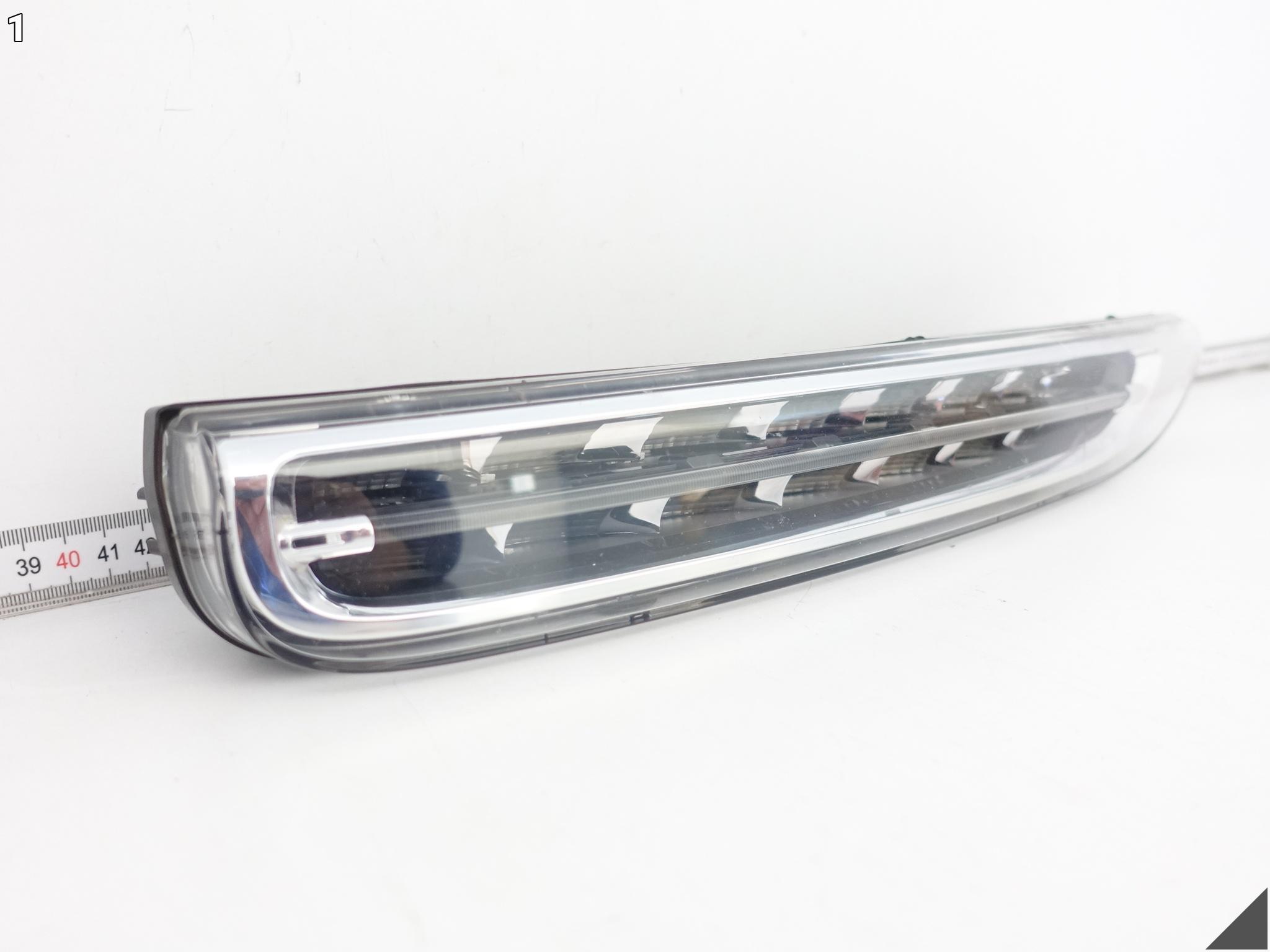 PORSCHE CAYENNE II 2 7P5 10-14 LAMPA LED DRL KIERUNKOWSKAZ LEWY PRZÓD EU PORSCHE CAYENNE II 2 7P5 10-14 LAMPA LED DRL KIERUNKOWSKAZ LEWY PRZÓD EU - obrazek 2