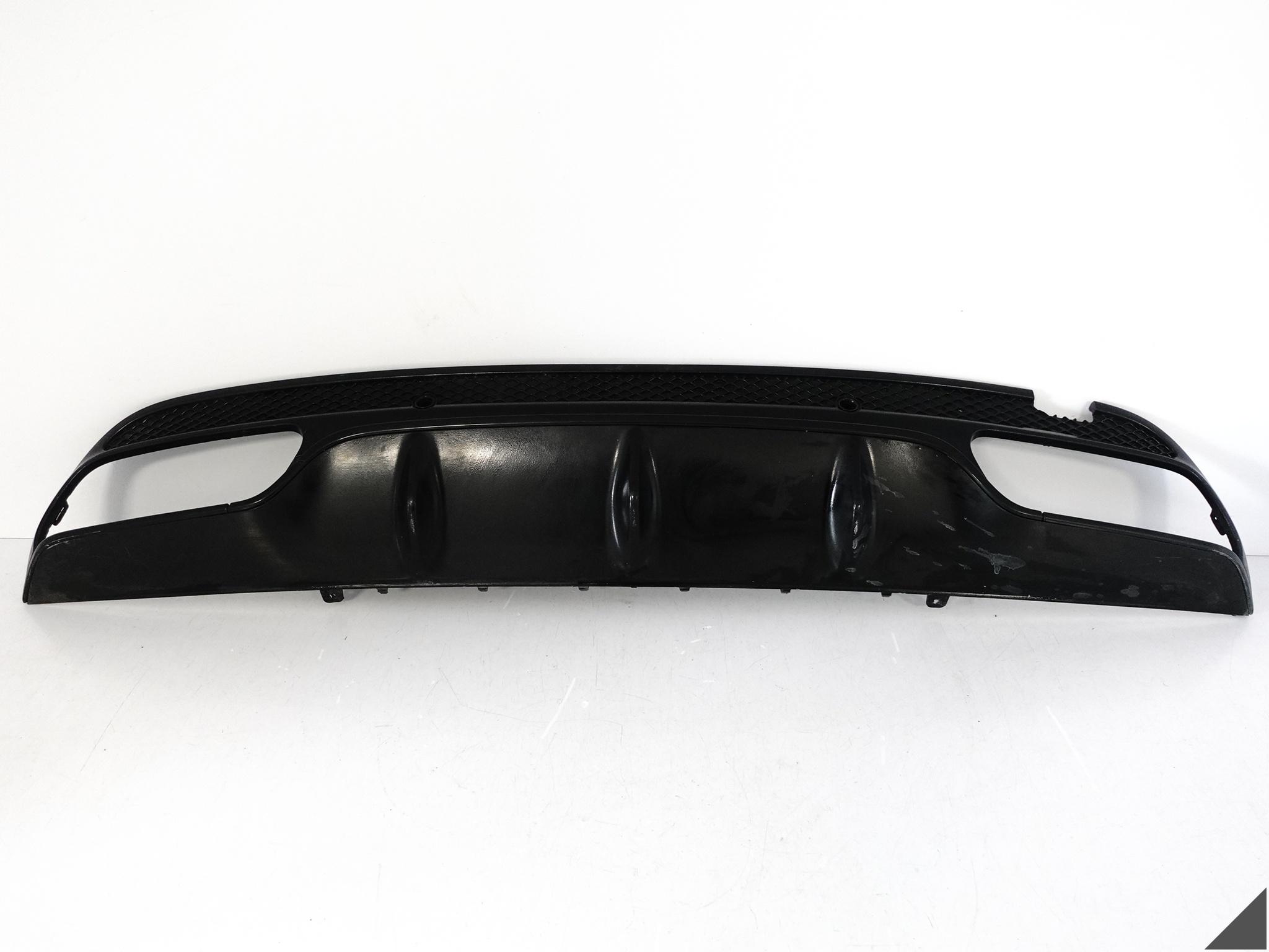 MERCEDES C-KLASA C63 C63S W205 AMG 14-18 DYFUZOR SPOILER ZDERZAK TYŁ MERCEDES C-KLASA C63 C63S W205 AMG 14-18 DYFUZOR SPOILER ZDERZAK TYŁ