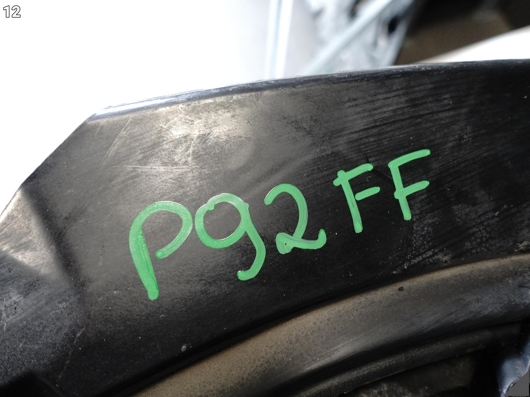 MERCEDES GLA 45 GLA45 X156 AMG 13-19 SPOILER HOKEJ PŁYTA ZDERZAK PRZÓD MERCEDES GLA 45 GLA45 X156 AMG 13-19 SPOILER HOKEJ PŁYTA ZDERZAK PRZÓD - obrazek 13