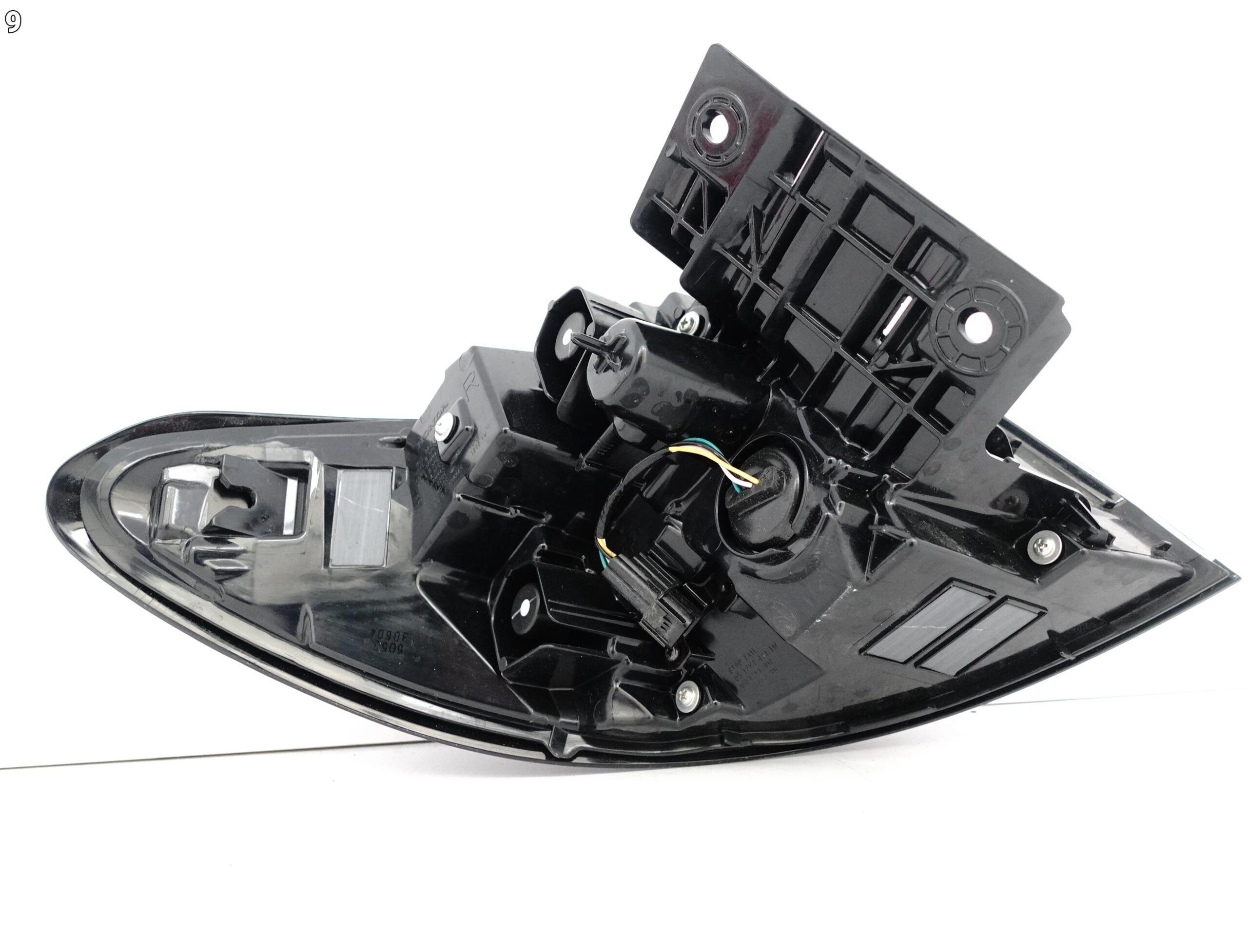 HONDA ZR-V ZRV 23- LAMPA LED PRAWA TYŁ W BŁOTNIK EUROPA HONDA ZR-V ZRV 23- LAMPA LED PRAWA TYŁ W BŁOTNIK EUROPA - obrazek 10