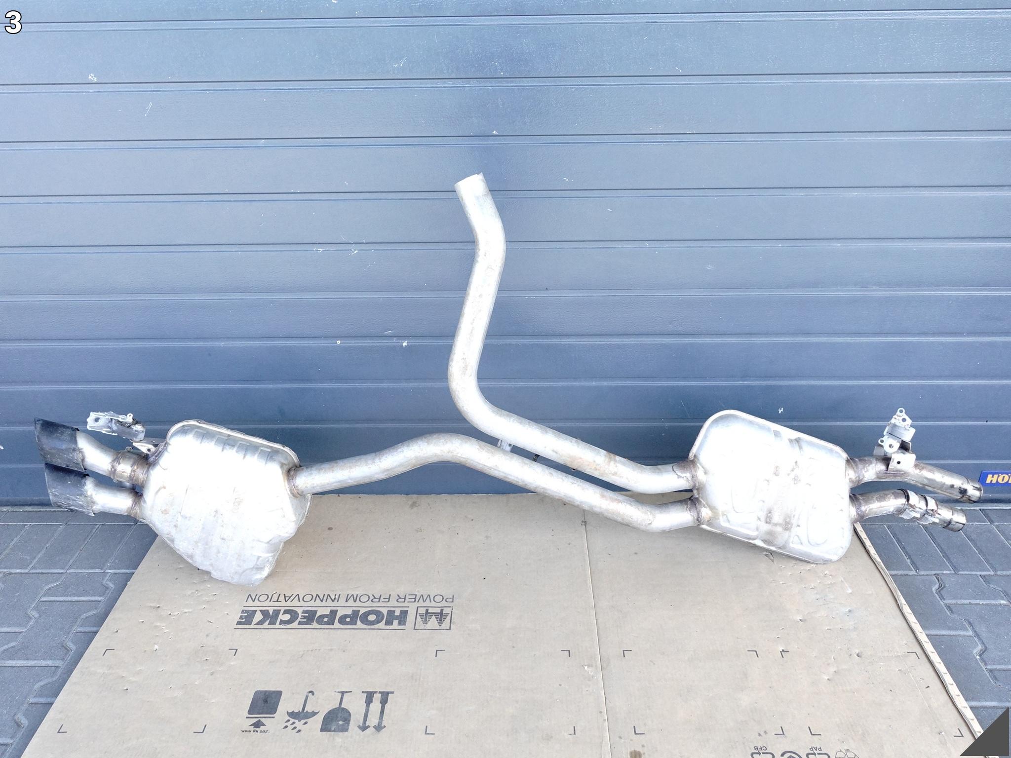 AUDI S8 PLUS 4H0 D4 LIFT 15-17 RURA WYDECH TŁUMIK LEWY TYŁ 4.0 TFSI 92 KM AUDI S8 PLUS 4H0 D4 LIFT 15-17 RURA WYDECH TŁUMIK LEWY TYŁ 4.0 TFSI 92 KM - obrazek 4