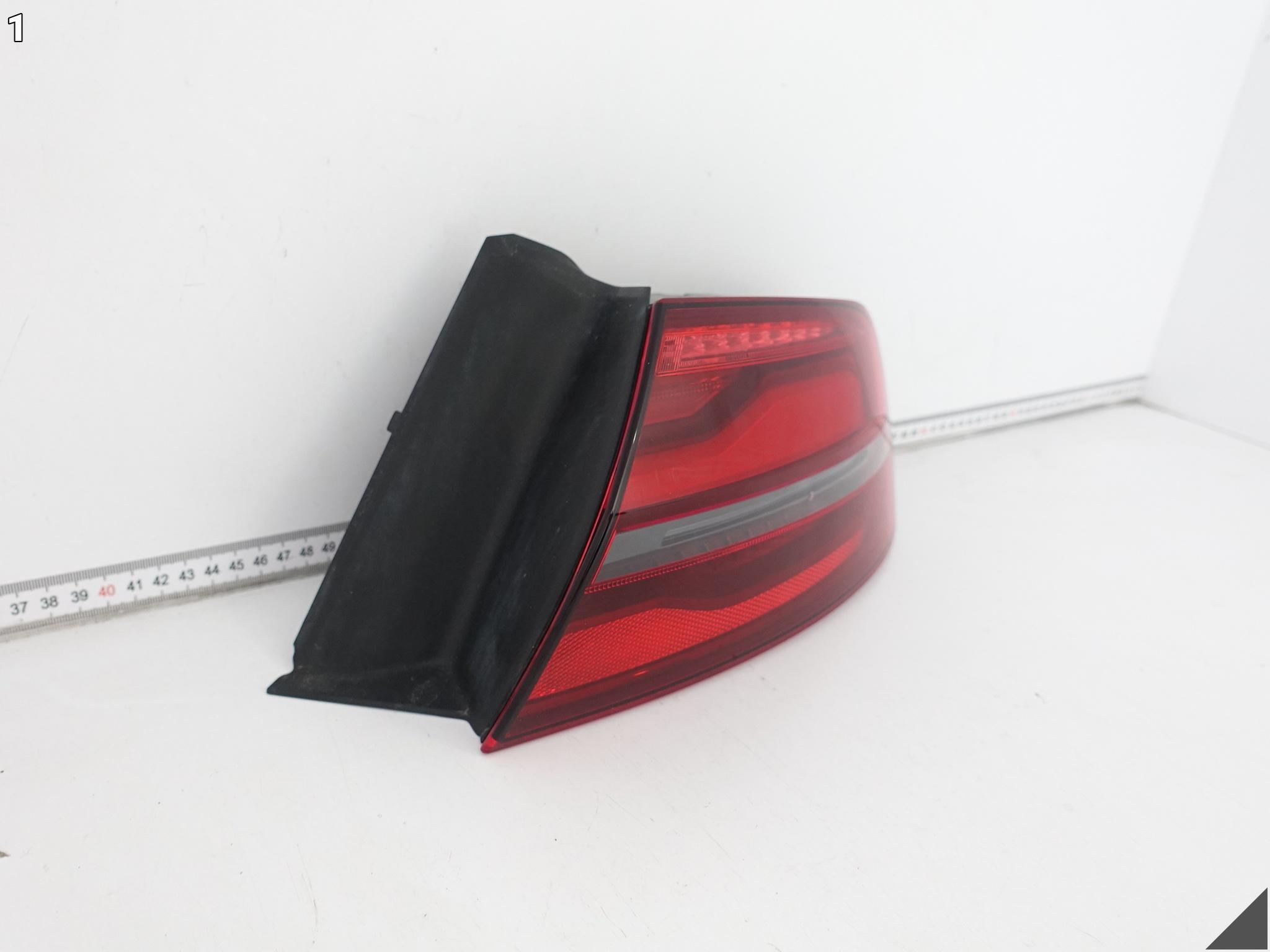 AUDI S8 PLUS A8 4H0 D4 LIFT 13-17 MATRIX LED LAMPA PRAWA TYŁ EUROPA CIEMNA AUDI S8 PLUS A8 4H0 D4 LIFT 13-17 MATRIX LED LAMPA PRAWA TYŁ EUROPA CIEMNA - obrazek 2