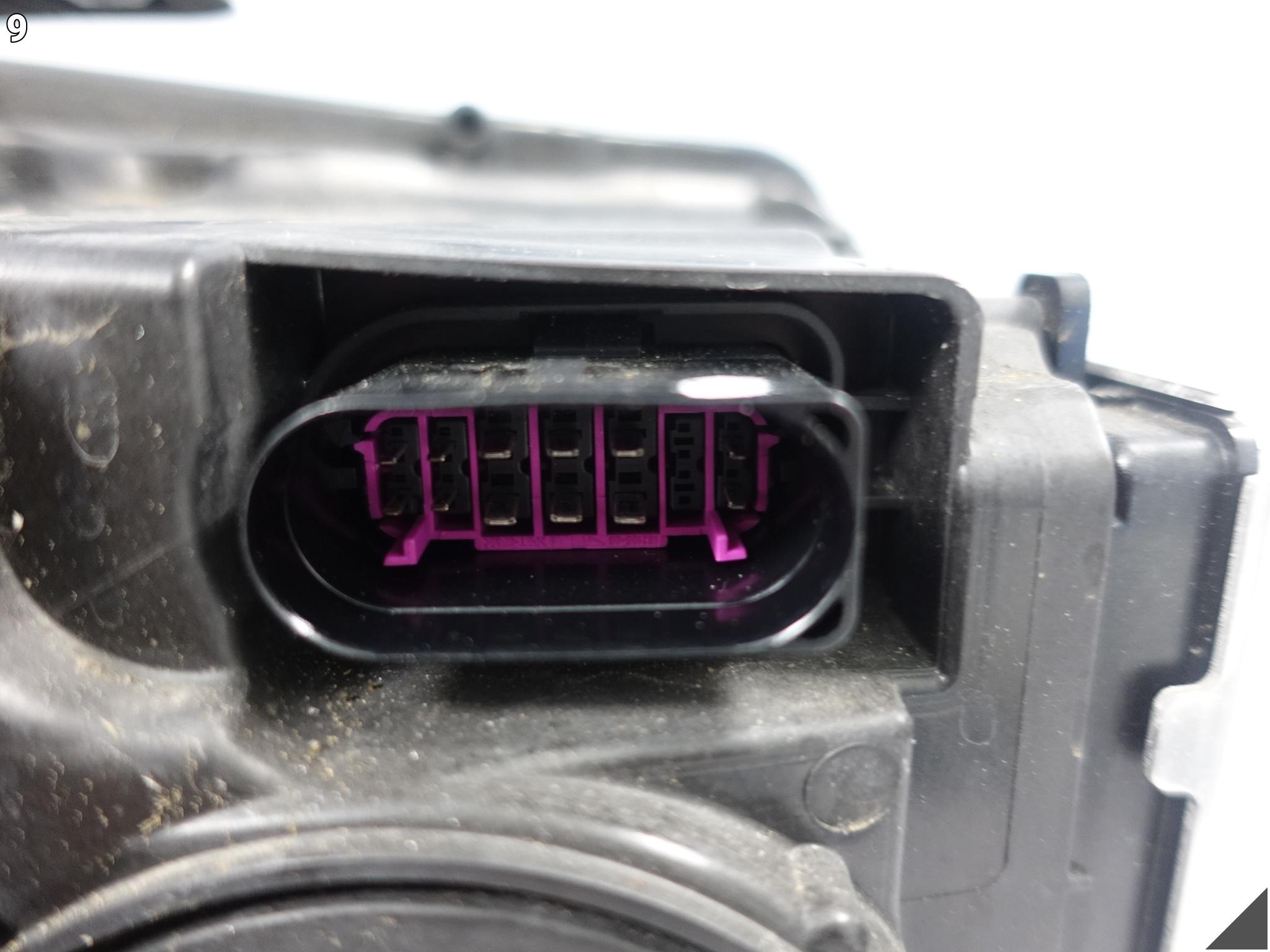 AUDI S8 A8 4H0 D4 LIFT 13-17 MATRIX FULL LED LAMPA LEWA PRZÓD EU KOMPLETNA AUDI S8 A8 4H0 D4 LIFT 13-17 MATRIX FULL LED LAMPA LEWA PRZÓD EU KOMPLETNA - obrazek 10