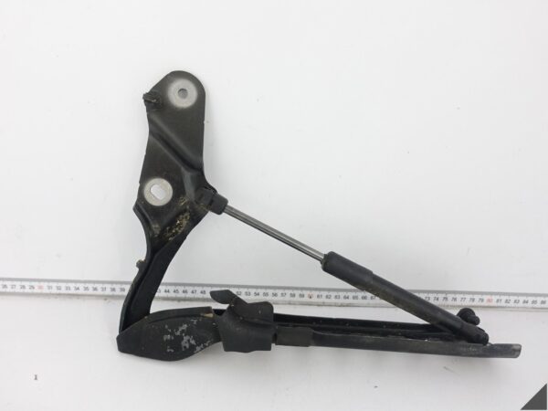 AUDI A8 S8 4H0 D4 LIFT 09-17 ZAWIAS MASKI POKRYWY SILNIKA PRAWY PRZÓD LY9T