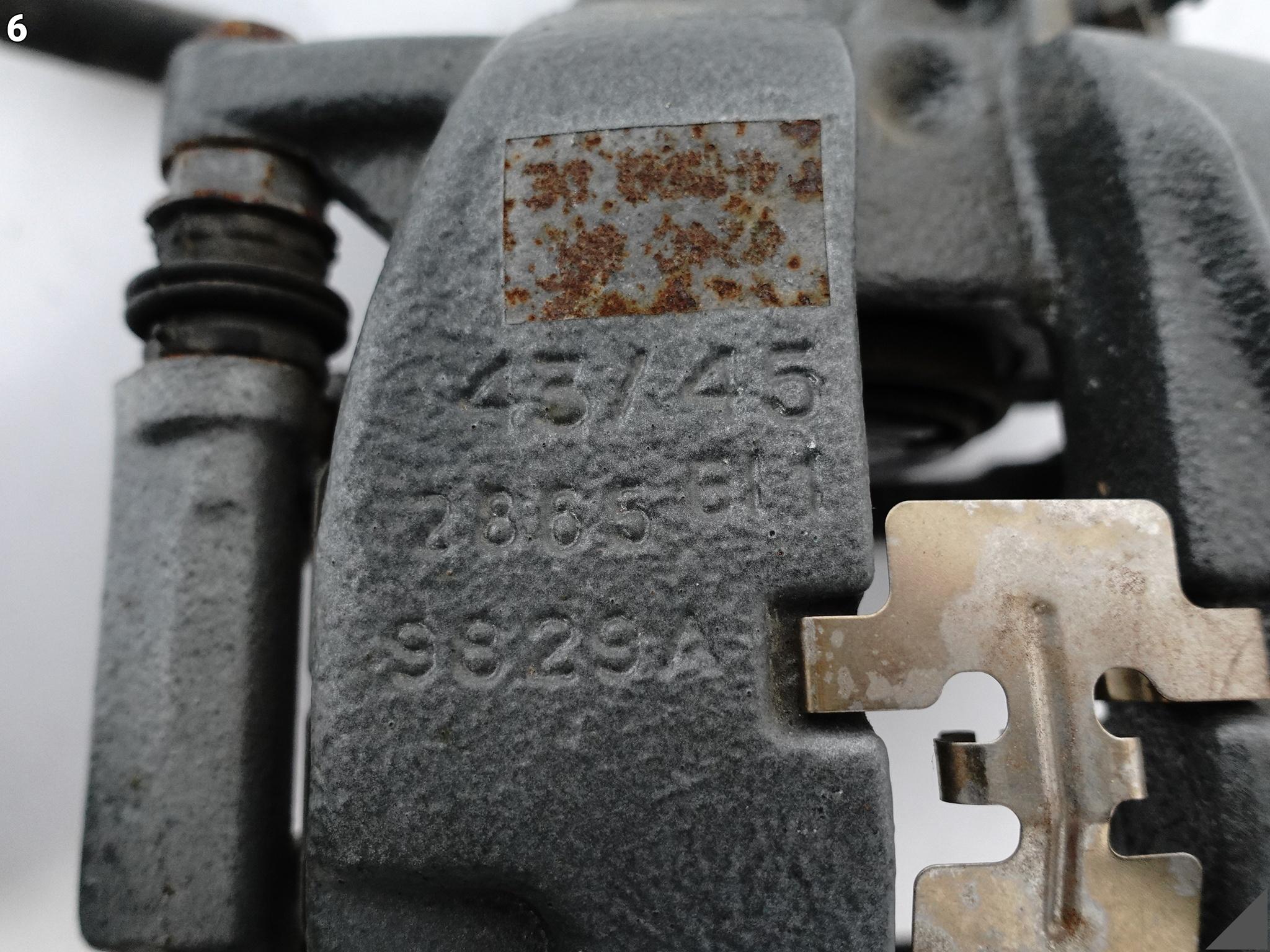 AUDI S8 PLUS A8 4H0 D4 LIFT 13-17 ZACISK HAMULCA CERAMIKA LEWY TYŁ 92 KM AUDI S8 PLUS A8 4H0 D4 LIFT 13-17 ZACISK HAMULCA CERAMIKA LEWY TYŁ 92 KM - obrazek 7
