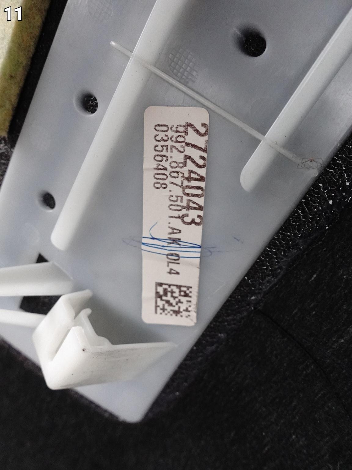 PORSCHE 911 992 20- PODSUFITKA TAPICERKA Z OTWOREM NA SZYBERDACH CZARNA PORSCHE 911 992 20- PODSUFITKA TAPICERKA Z OTWOREM NA SZYBERDACH CZARNA - obrazek 12