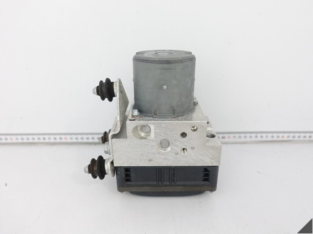 AUDI S8 A8 4H0 D4 LIFT 09-17 STEROWNIK POMPA ABS UCHWYT DEMONTAŻ 92 KM