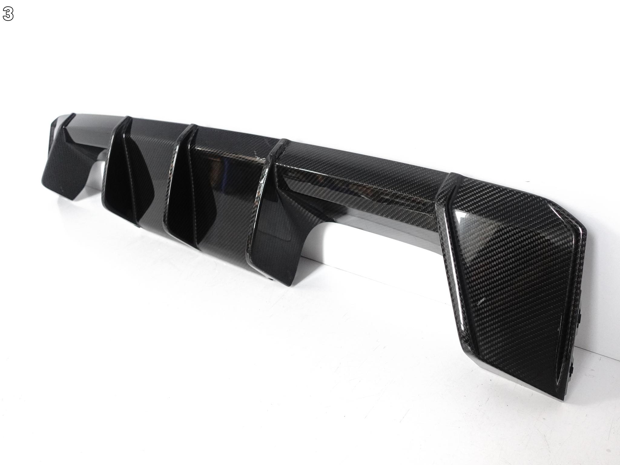 BMW M3 M4 G80 G82 G83 G81 SPOILER DYFUZOR CARBON W ZDERZAK TYŁ BMW M3 M4 G80 G82 G83 G81 SPOILER DYFUZOR CARBON W ZDERZAK TYŁ - obrazek 4