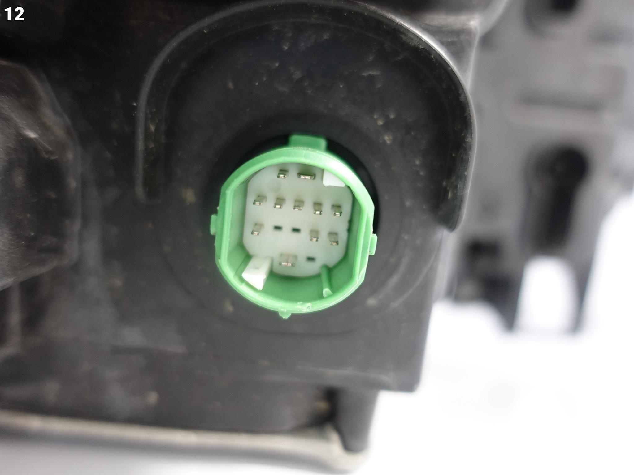 ALFA ROMEO STELVIO 16- XENON + LED MODUŁY LEWA LAMPA PRZÓD EUROPA ALFA ROMEO STELVIO 16- XENON + LED MODUŁY LEWA LAMPA PRZÓD EUROPA - obrazek 13