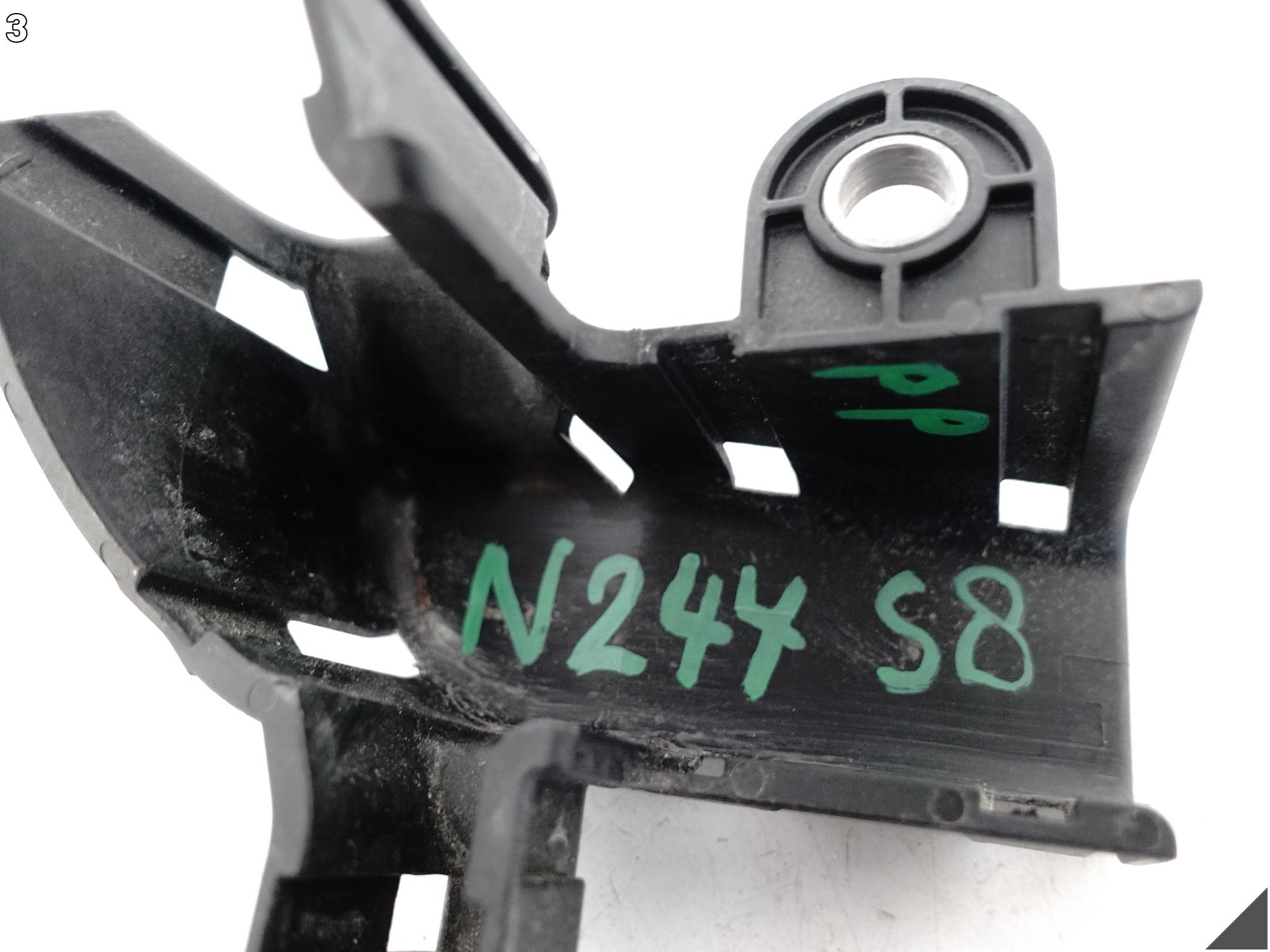 AUDI S8 A8 4H0 D4 LIFT 09-17 UCHWYT PROWADNICA OSŁONA WIĄZKI PRZEWODU PRZÓD AUDI S8 A8 4H0 D4 LIFT 09-17 UCHWYT PROWADNICA OSŁONA WIĄZKI PRZEWODU PRZÓD - obrazek 4