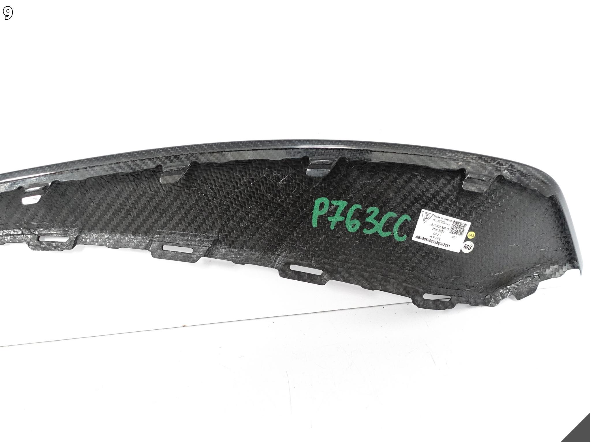 PORSCHE TAYCAN 9J1 TURBO 20- ZDERZAK SPOILER LISTWA PRAWA PRZÓD CARBON PORSCHE TAYCAN 9J1 TURBO 20- ZDERZAK SPOILER LISTWA PRAWA PRZÓD CARBON - obrazek 10